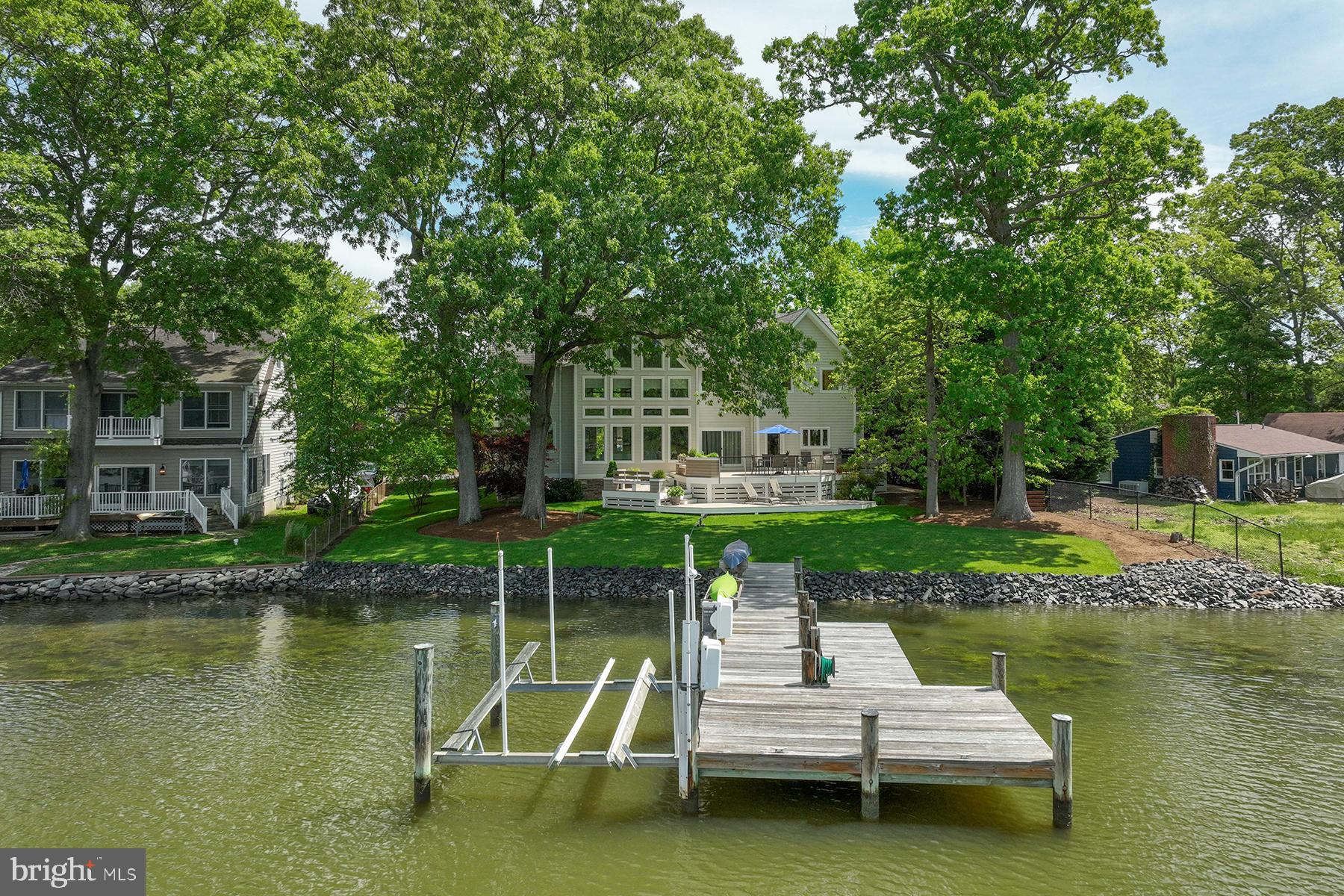 MIMOSA COVE - Residential