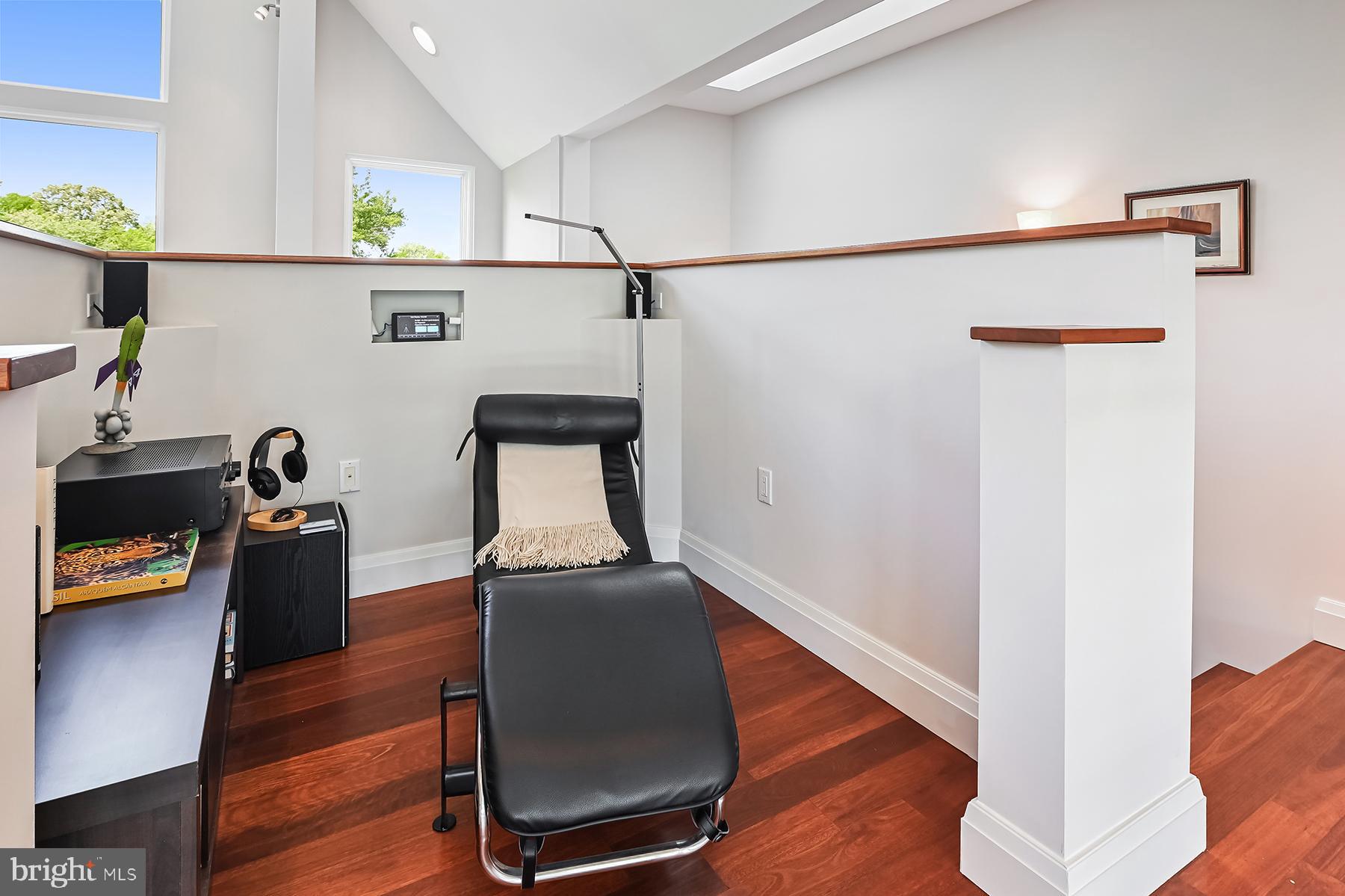 MIMOSA COVE - Residential