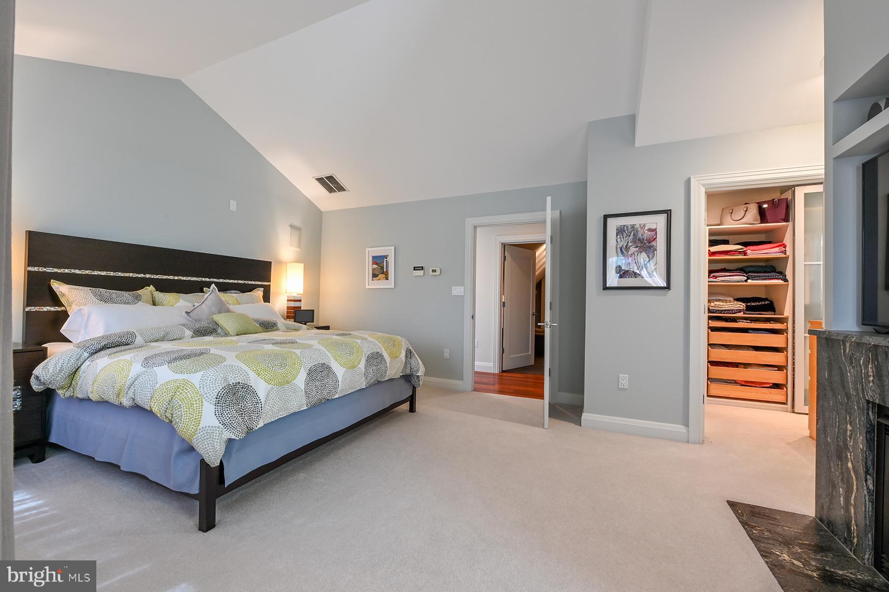 MIMOSA COVE - Residential