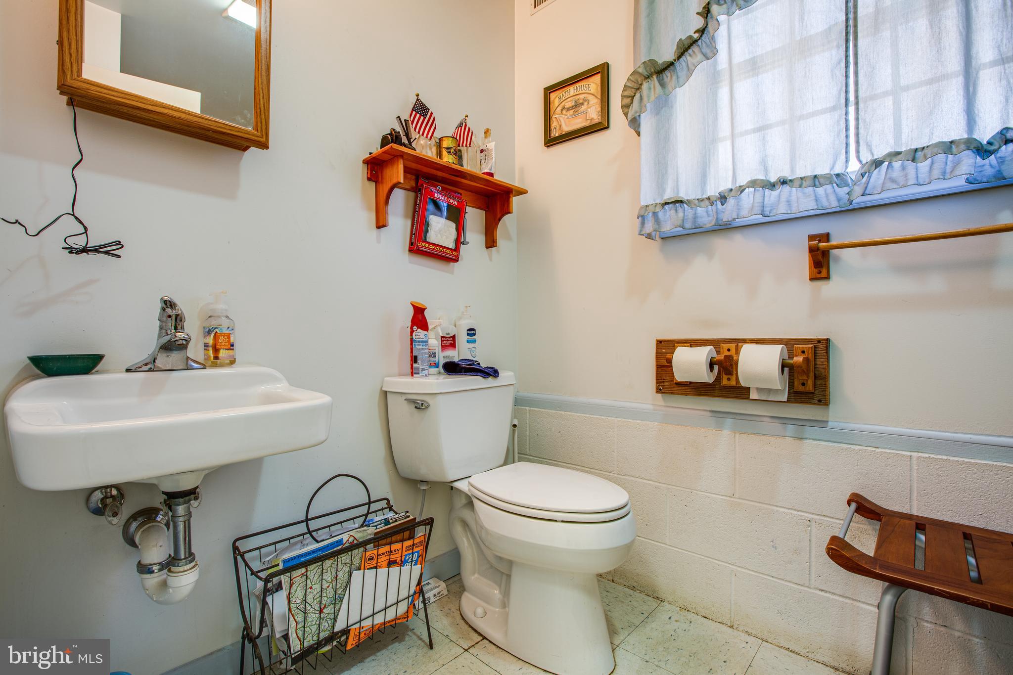 CAROLINE - Residential