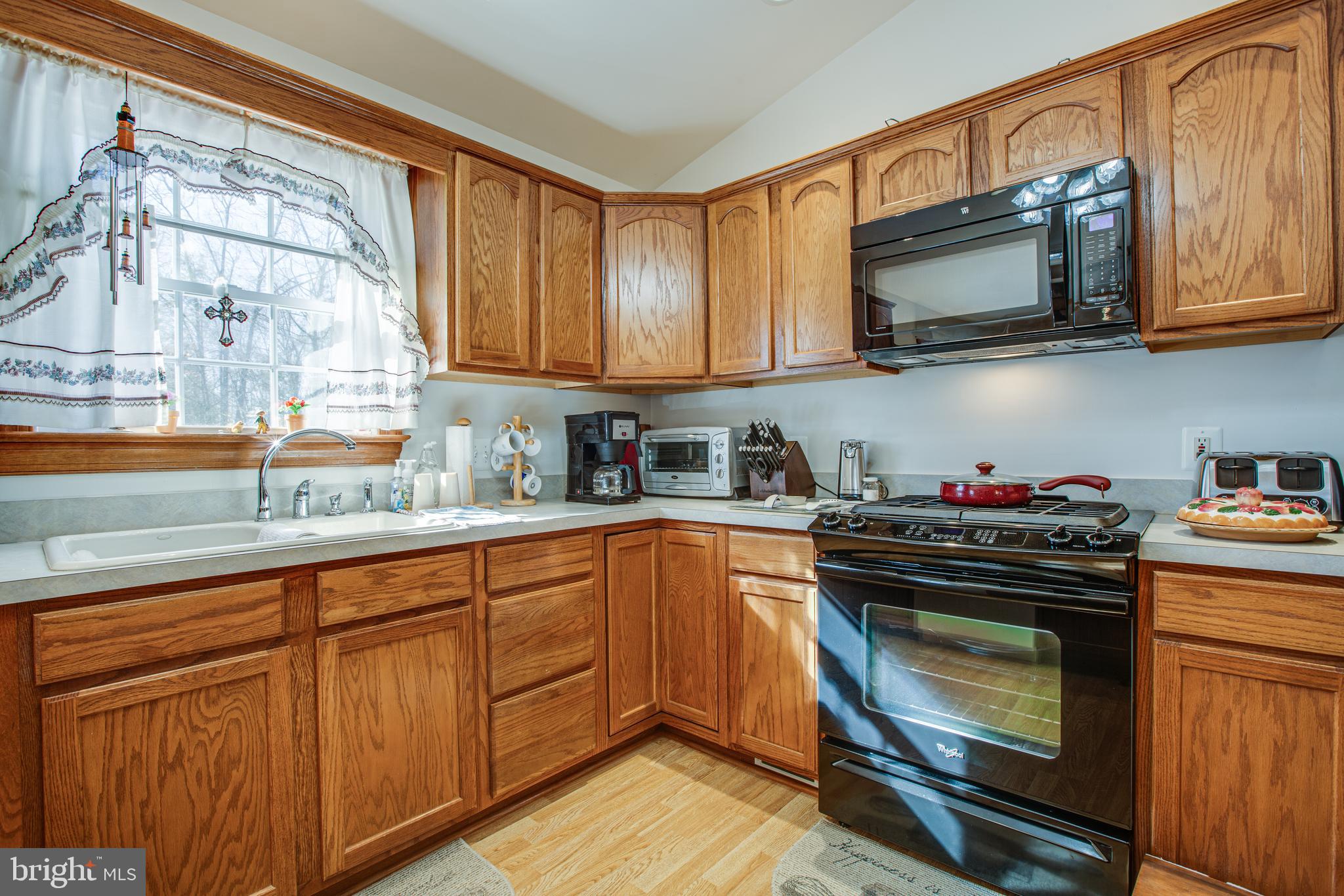 CAROLINE - Residential