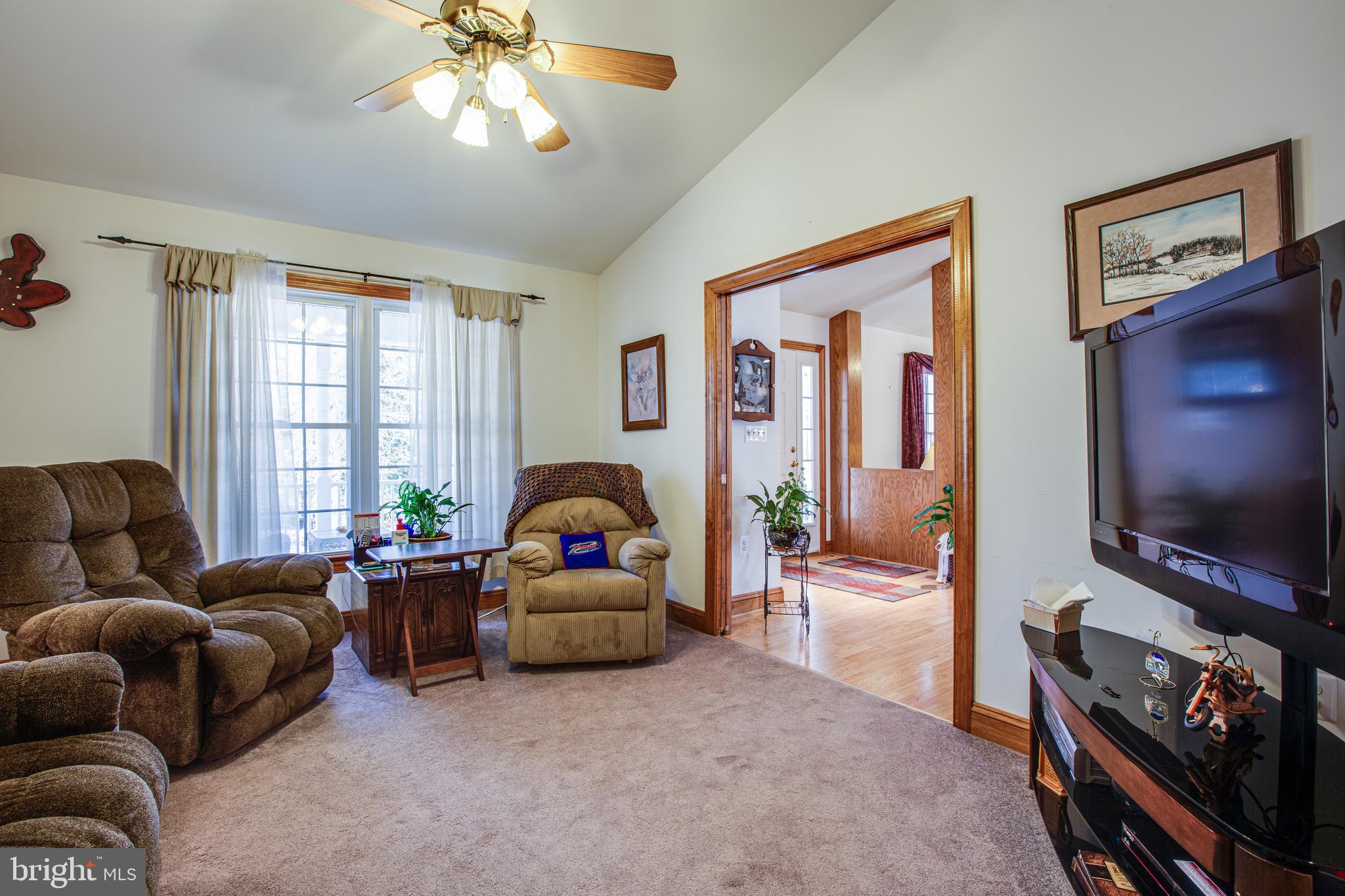 CAROLINE - Residential