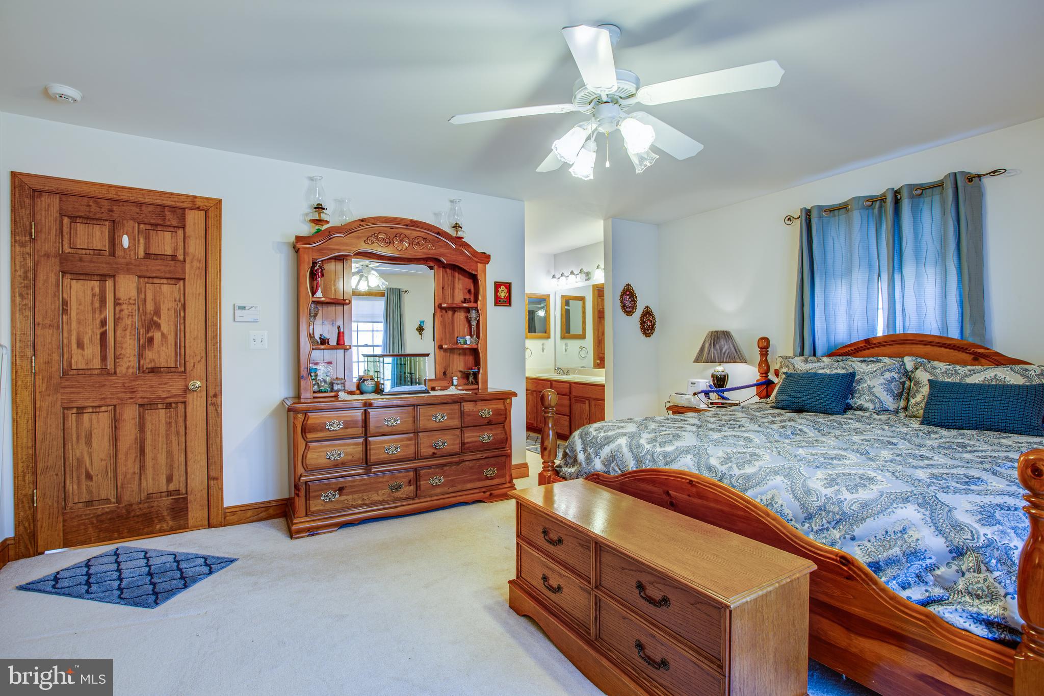 CAROLINE - Residential