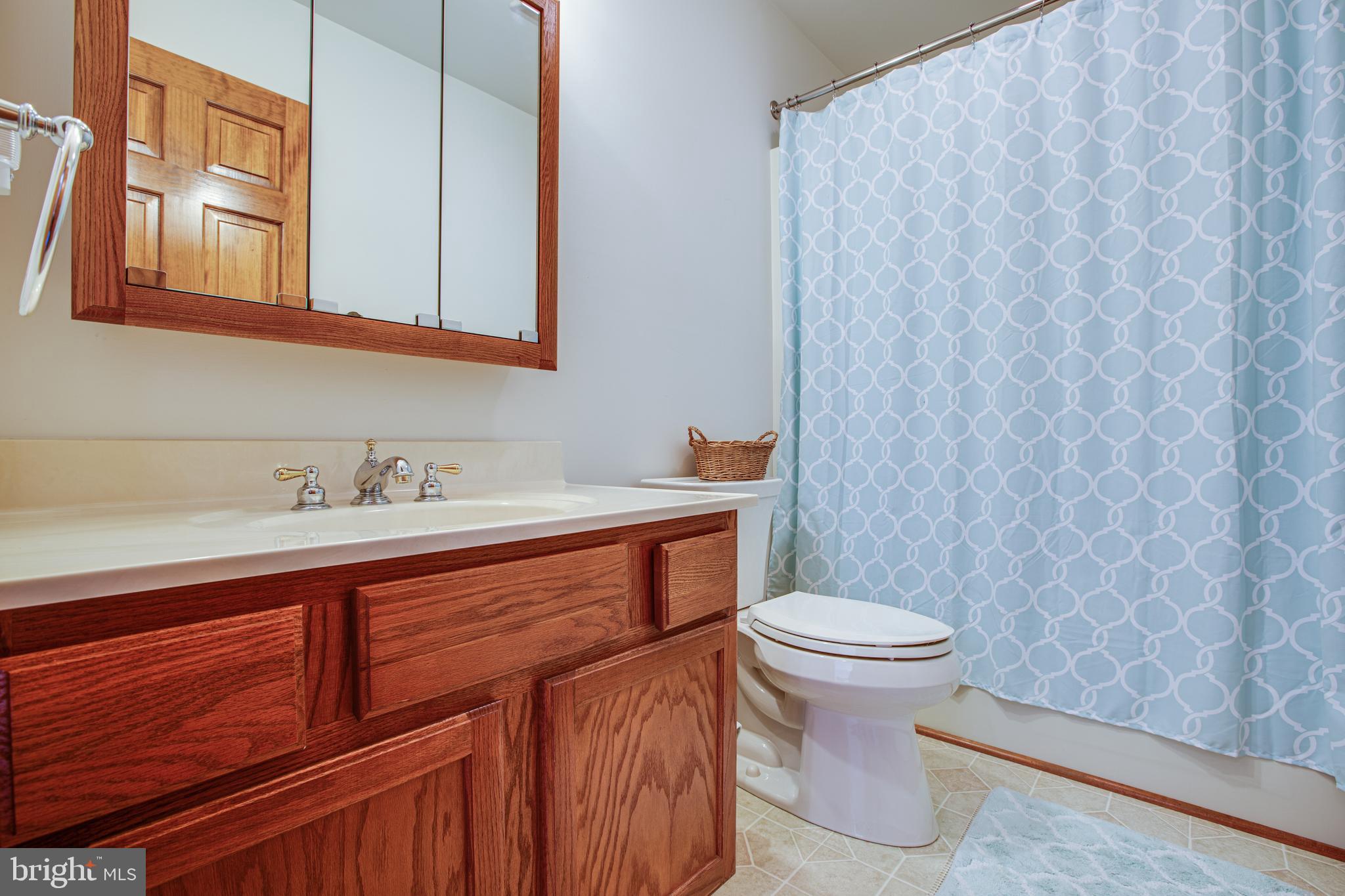 CAROLINE - Residential