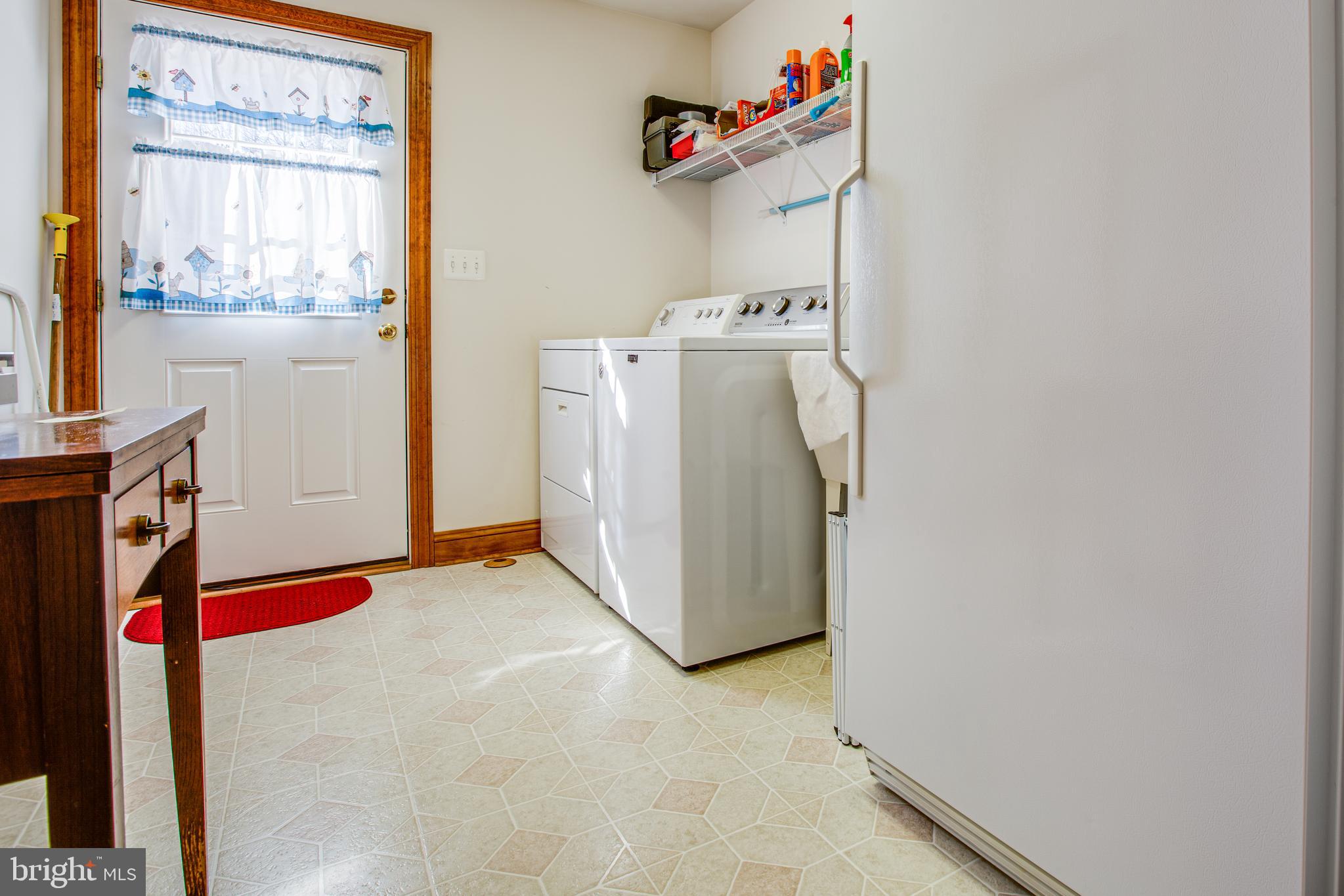 CAROLINE - Residential