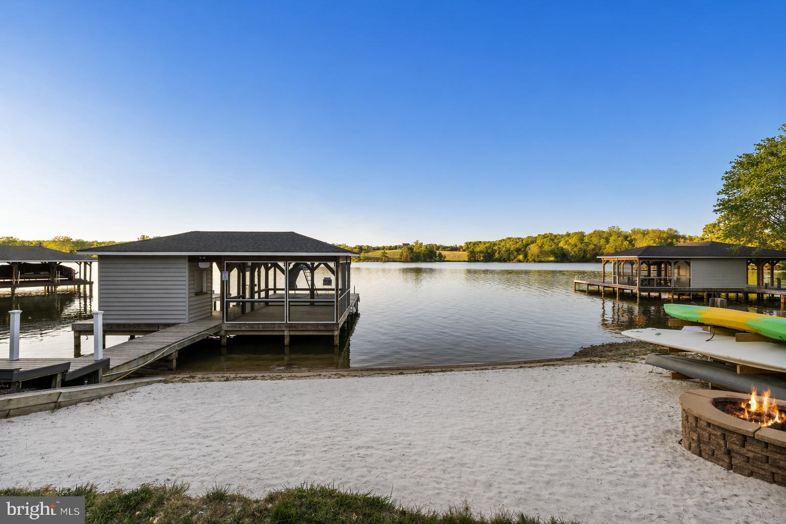 SUMMERVIEW POINT - Residential