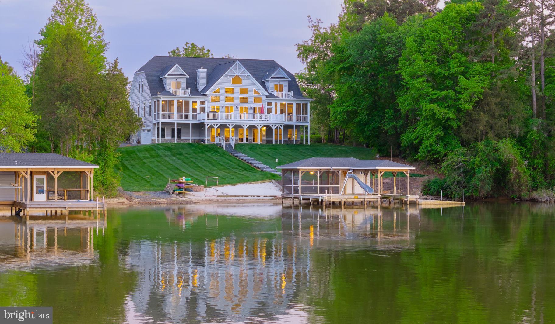 SUMMERVIEW POINT - Residential