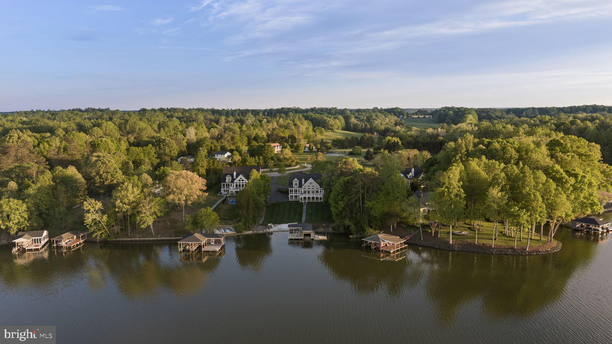 SUMMERVIEW POINT - Residential