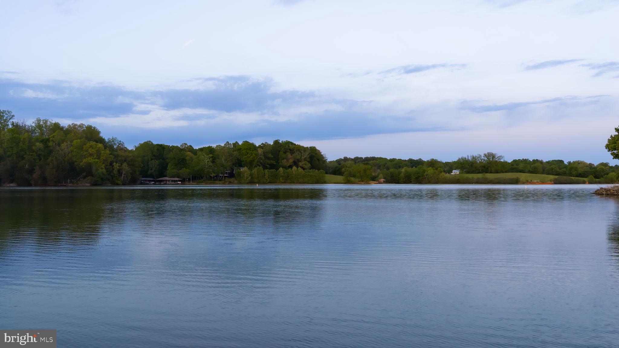 SUMMERVIEW POINT - Residential