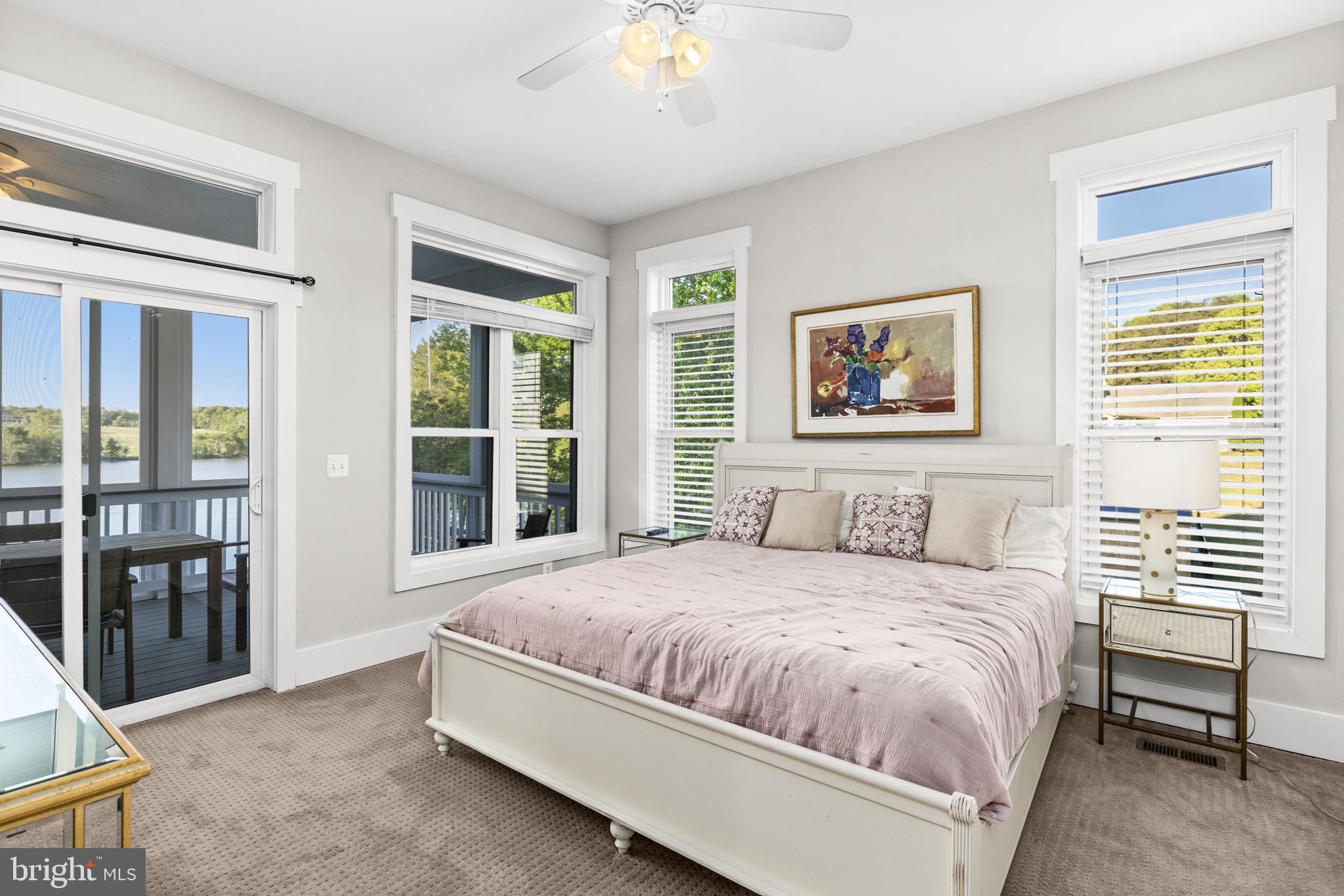 SUMMERVIEW POINT - Residential