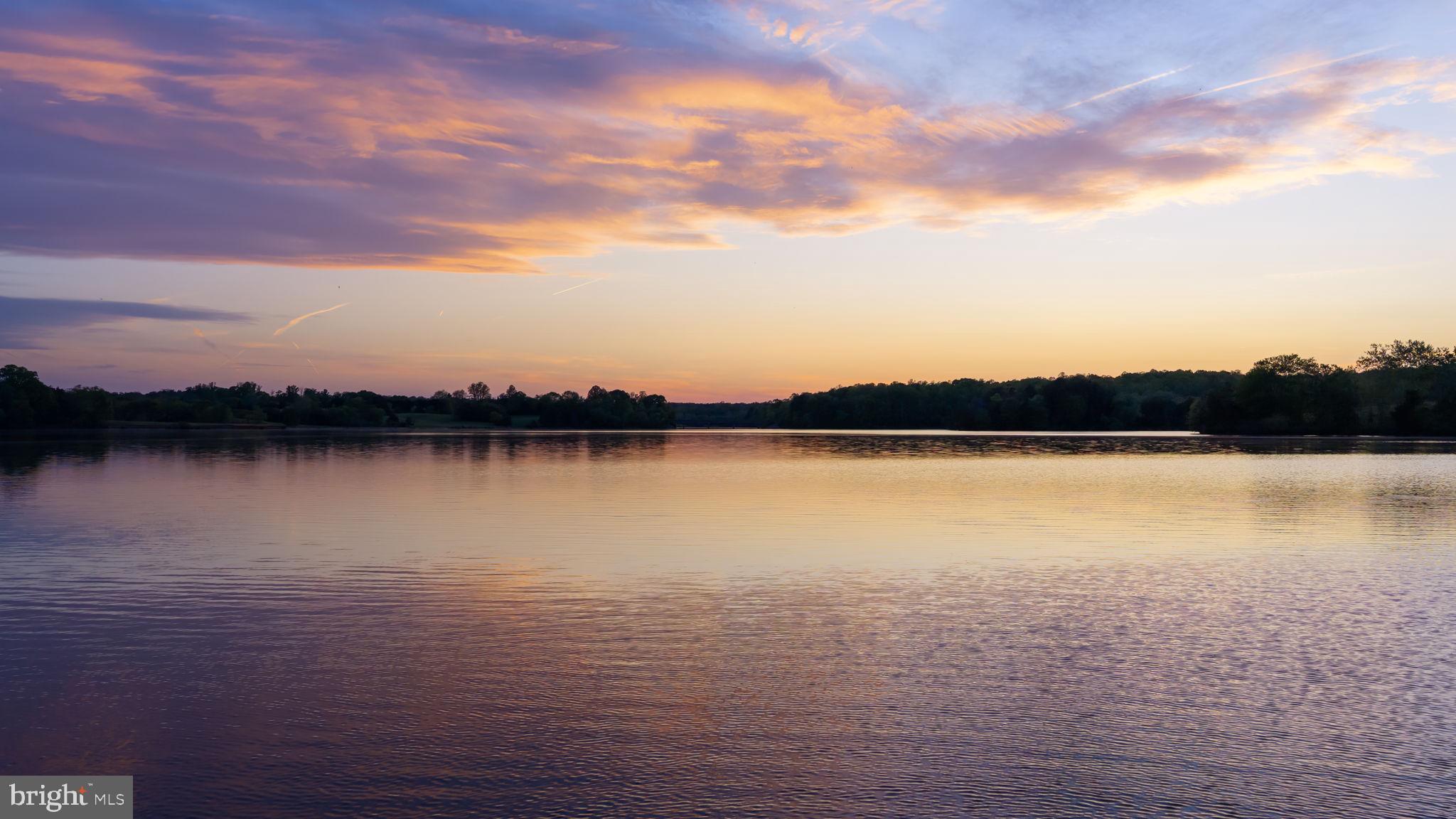 SUMMERVIEW POINT - Residential