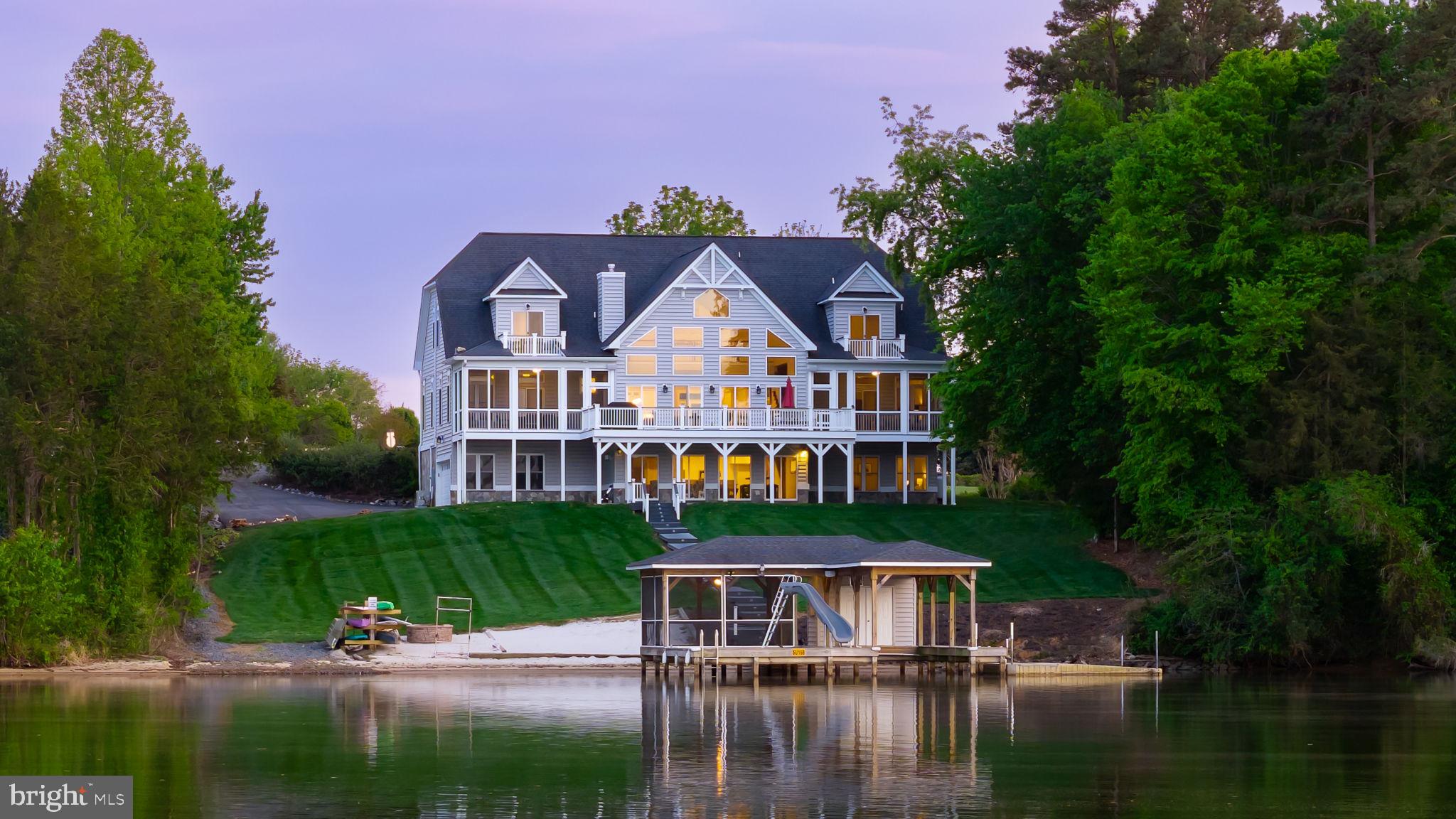 SUMMERVIEW POINT - Residential