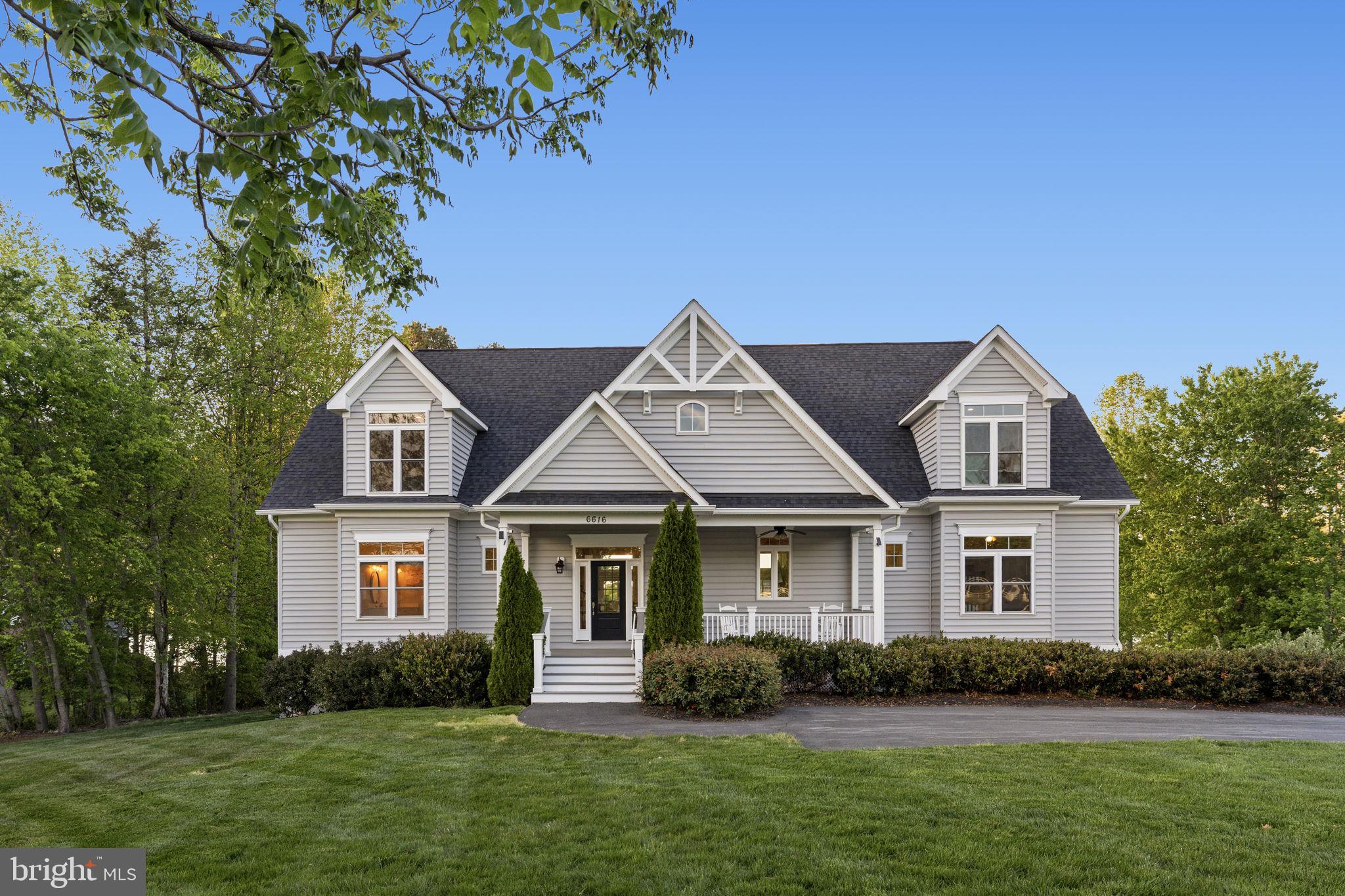 SUMMERVIEW POINT - Residential