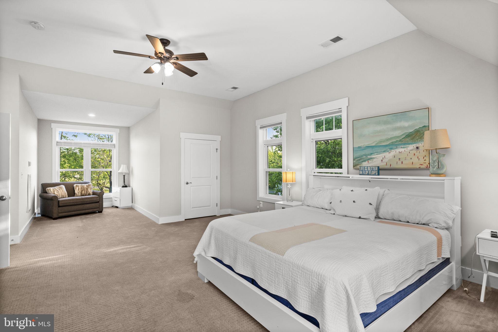 SUMMERVIEW POINT - Residential