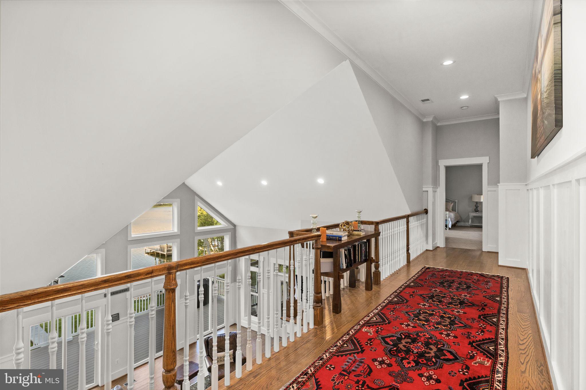 SUMMERVIEW POINT - Residential