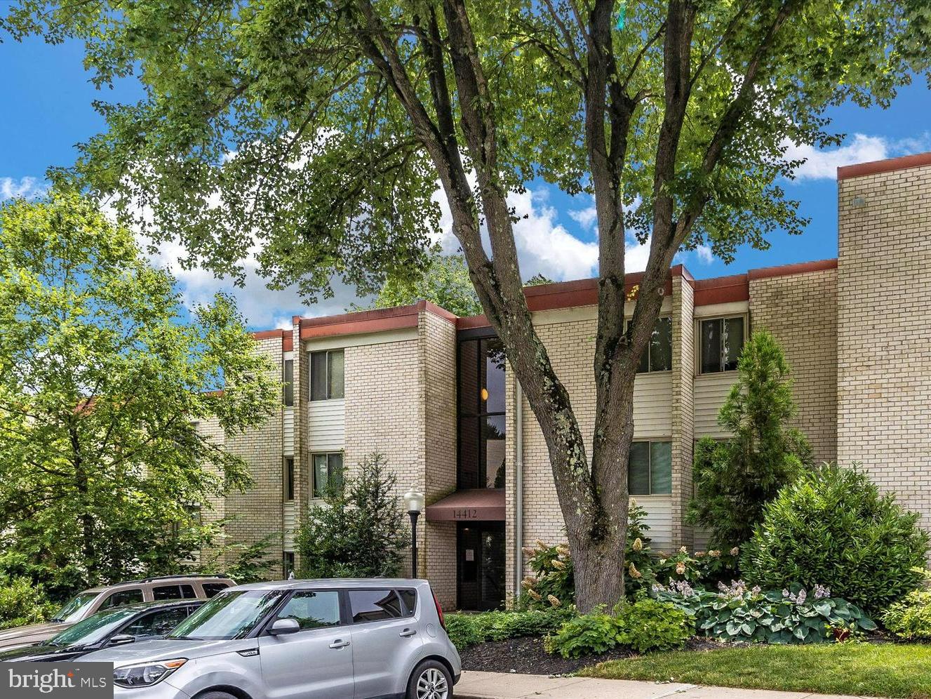 NORTH CREEK VIL - Residential