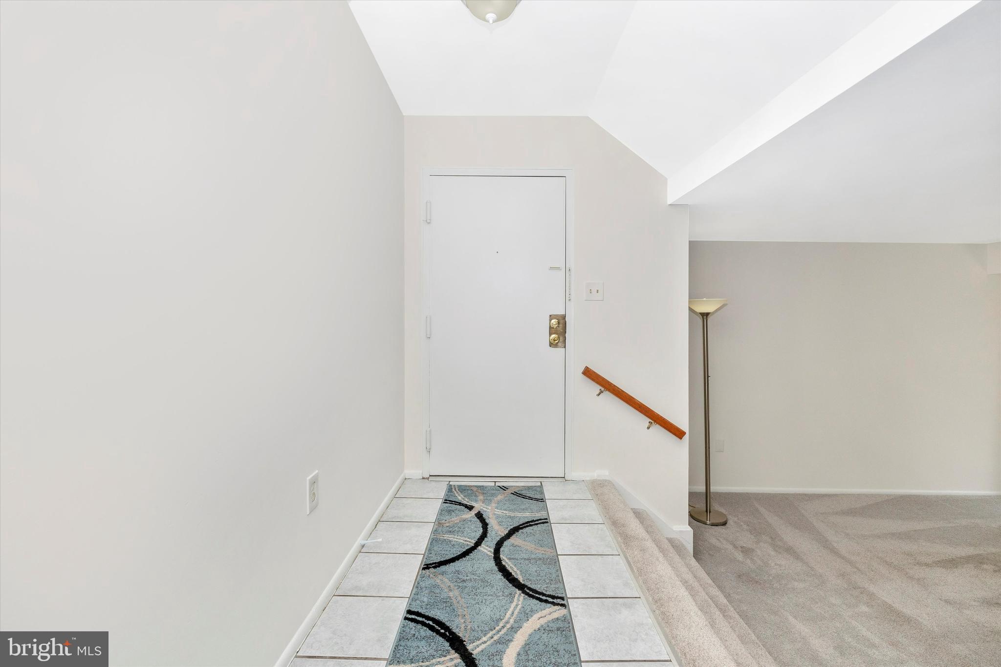 NORTH CREEK VIL - Residential