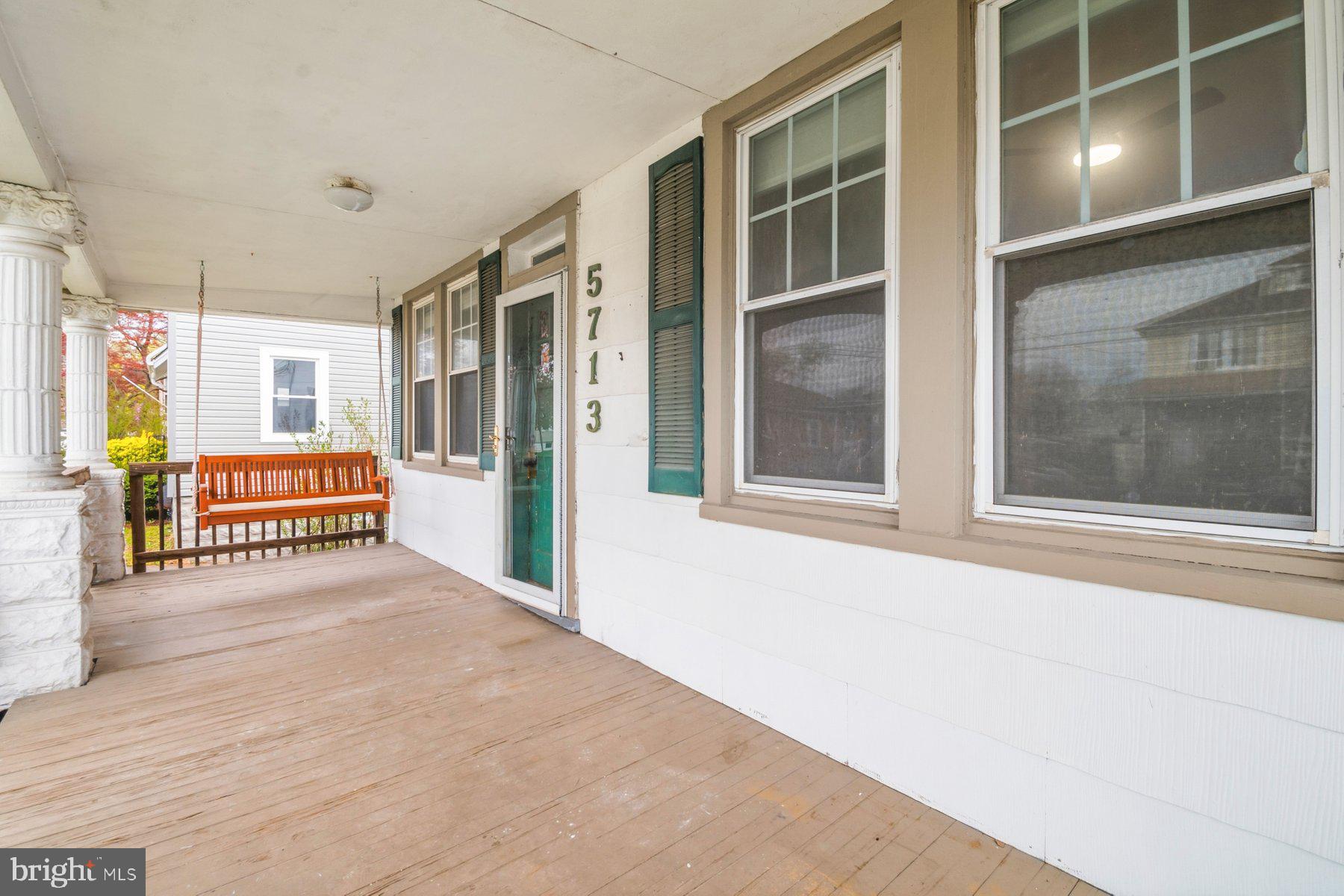 WEST HALETHORPE - Residential