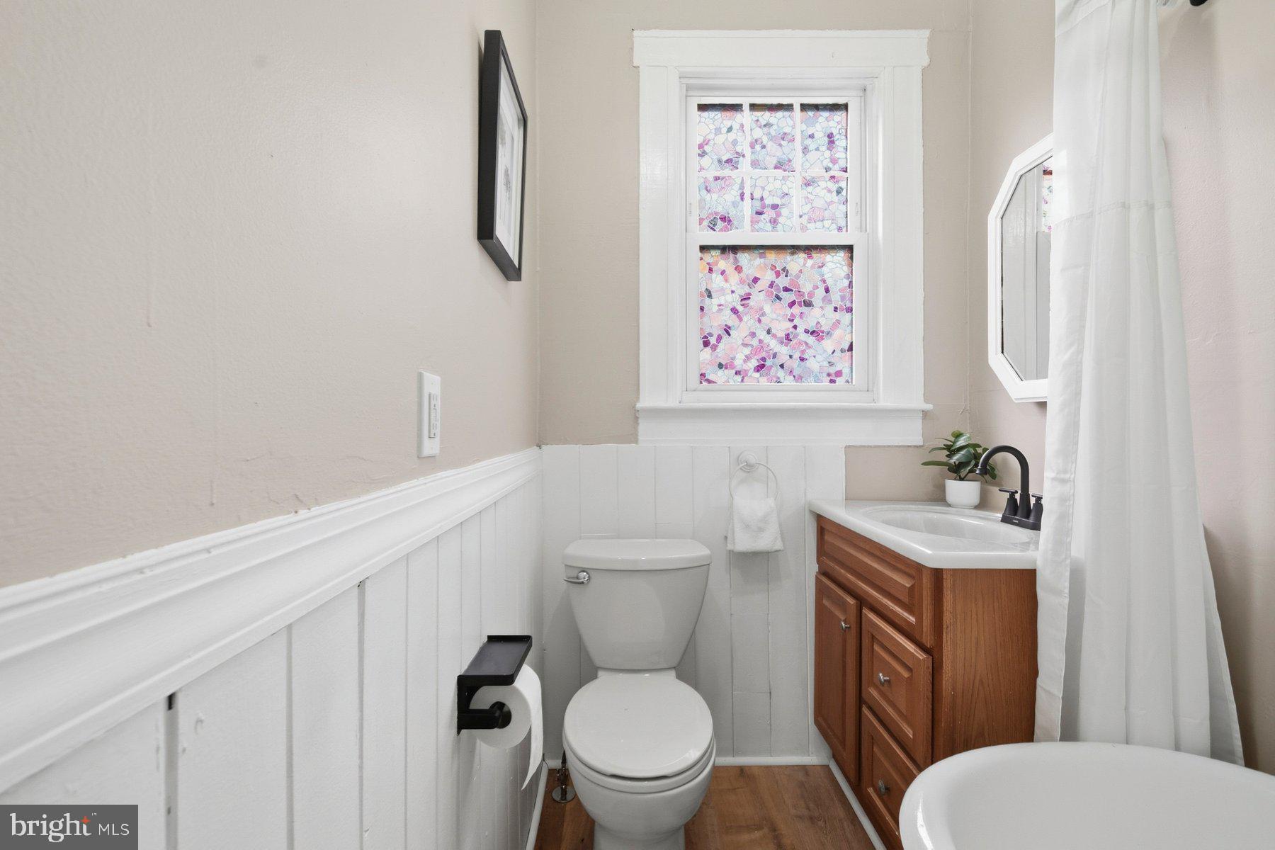 WEST HALETHORPE - Residential