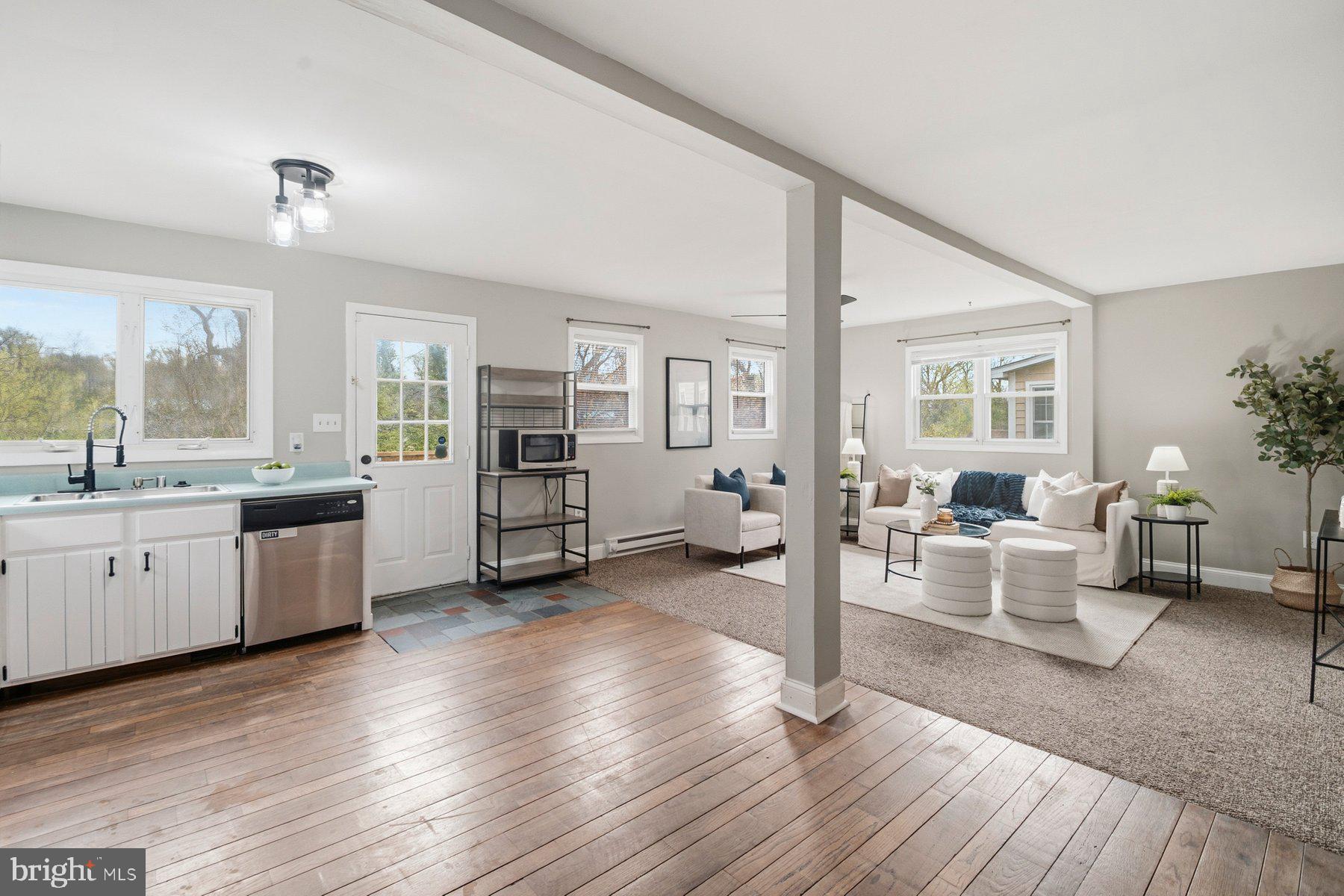 WEST HALETHORPE - Residential