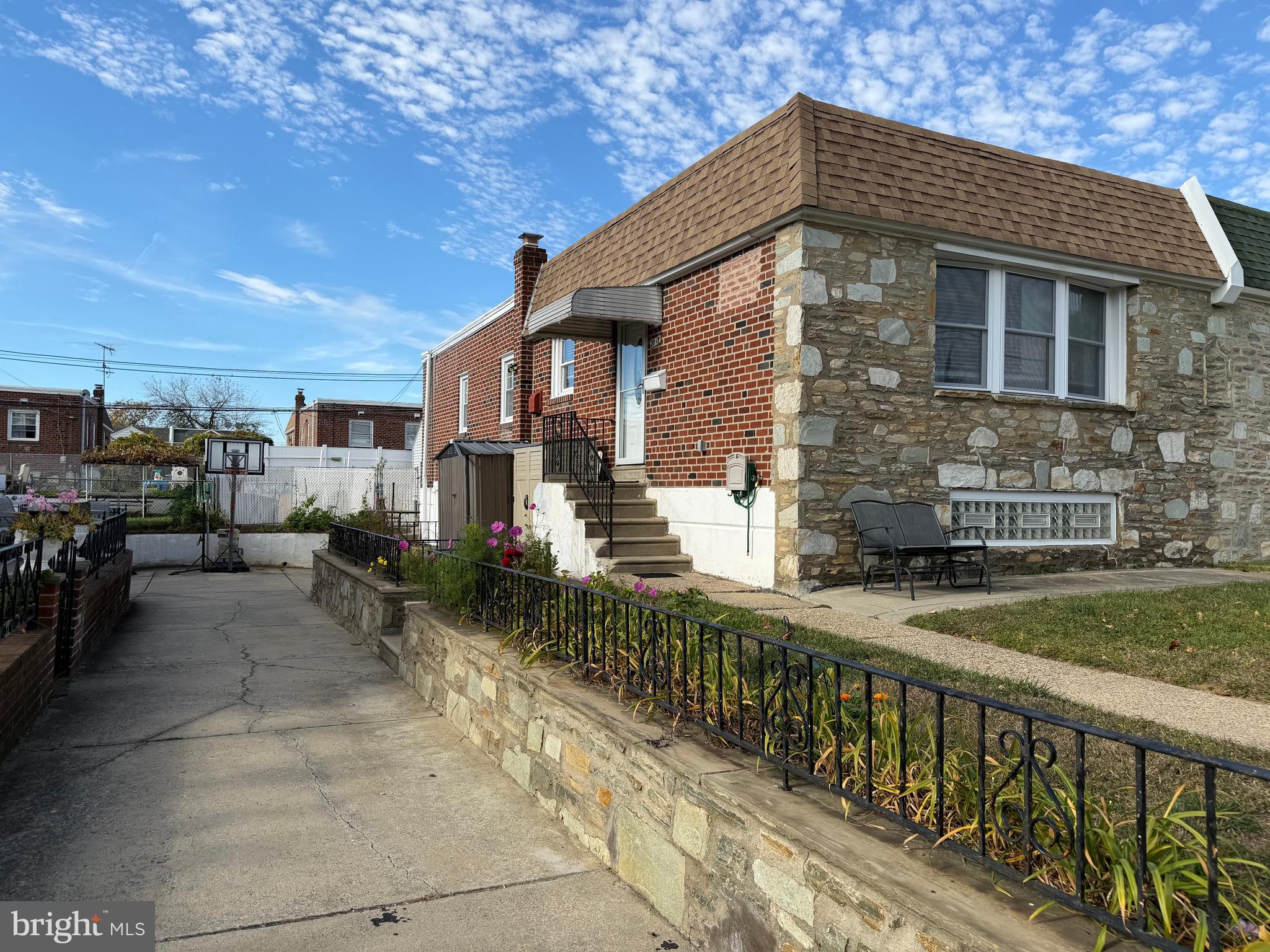 2018 GREYMONT STREET B