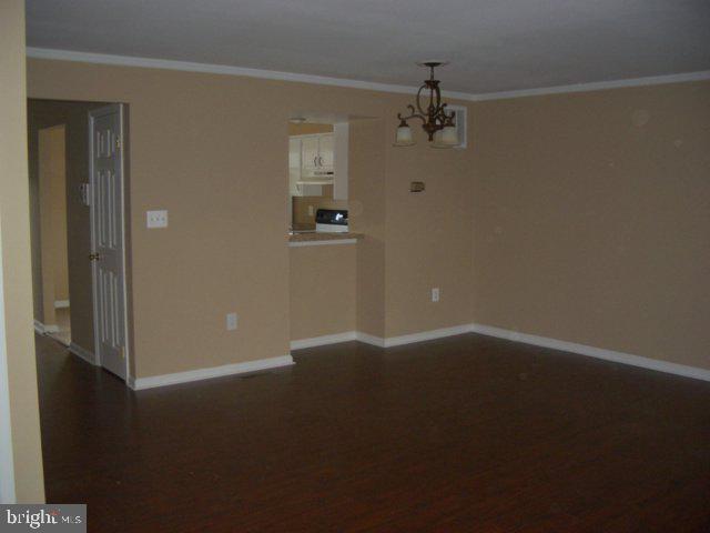 WILLIAMSTOWN - Residential