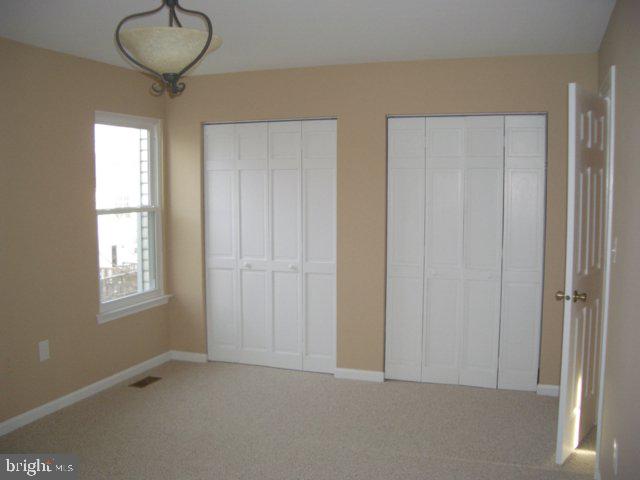 WILLIAMSTOWN - Residential