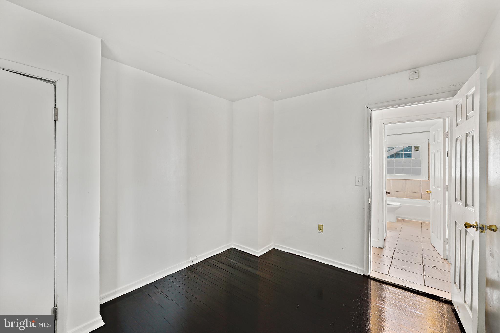 SUDBROOK PARK - Residential