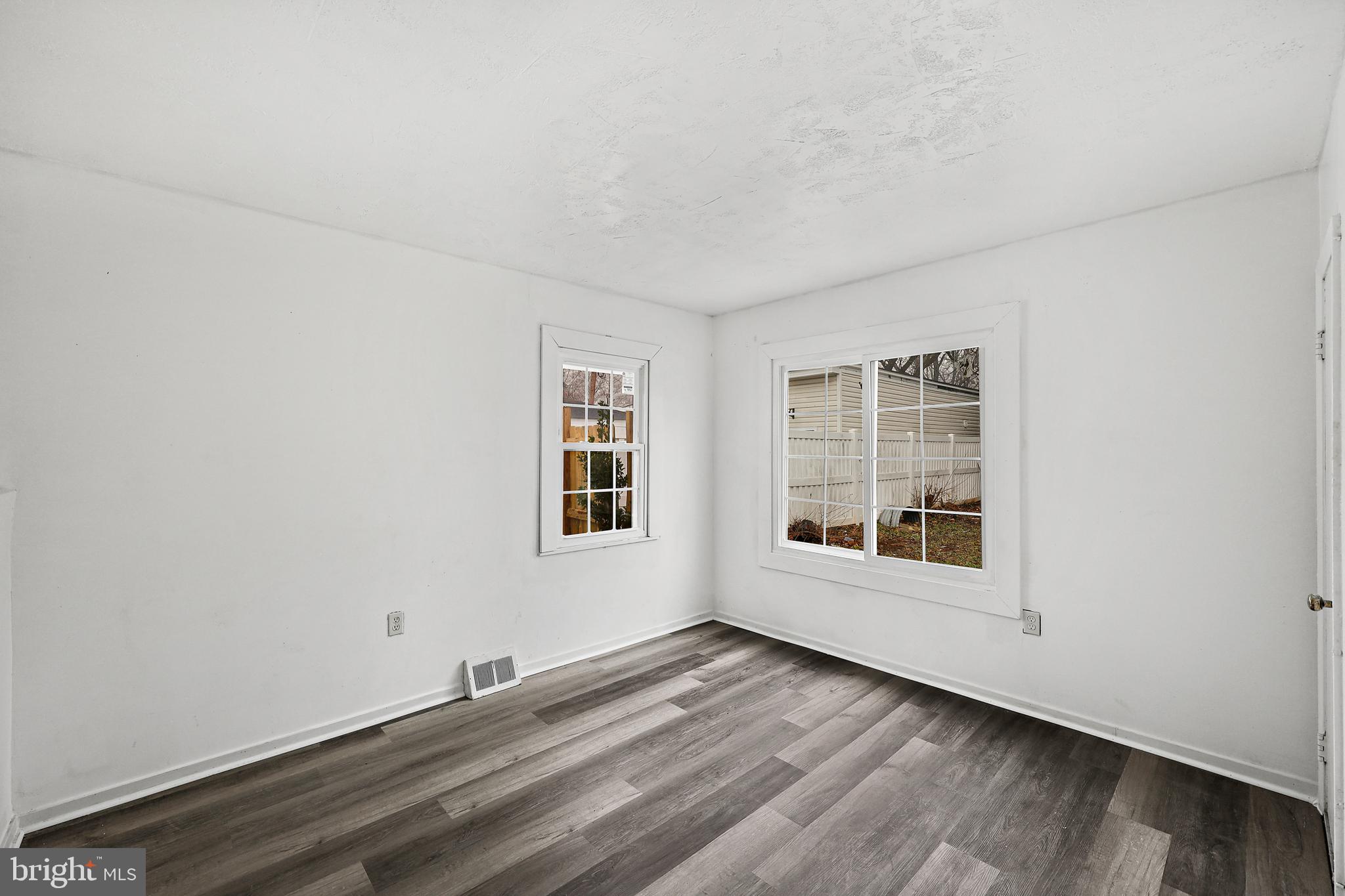 SUDBROOK PARK - Residential