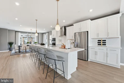 MLS: MDPG2213608