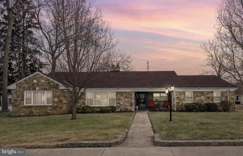 1114 SALEM ROAD BURLINGTON NJ 08016