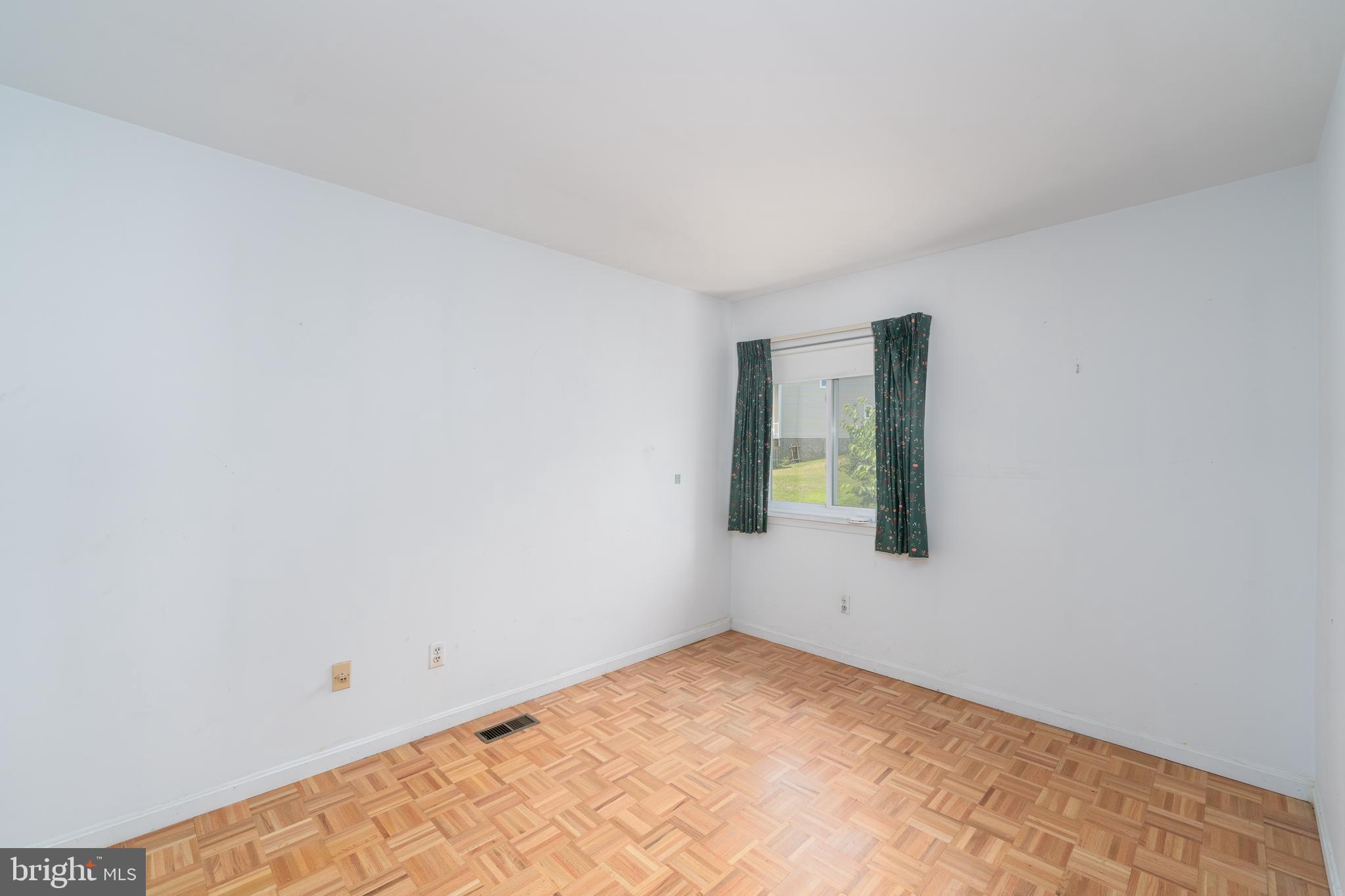 MAYS CHAPEL VILLAGE - Residential