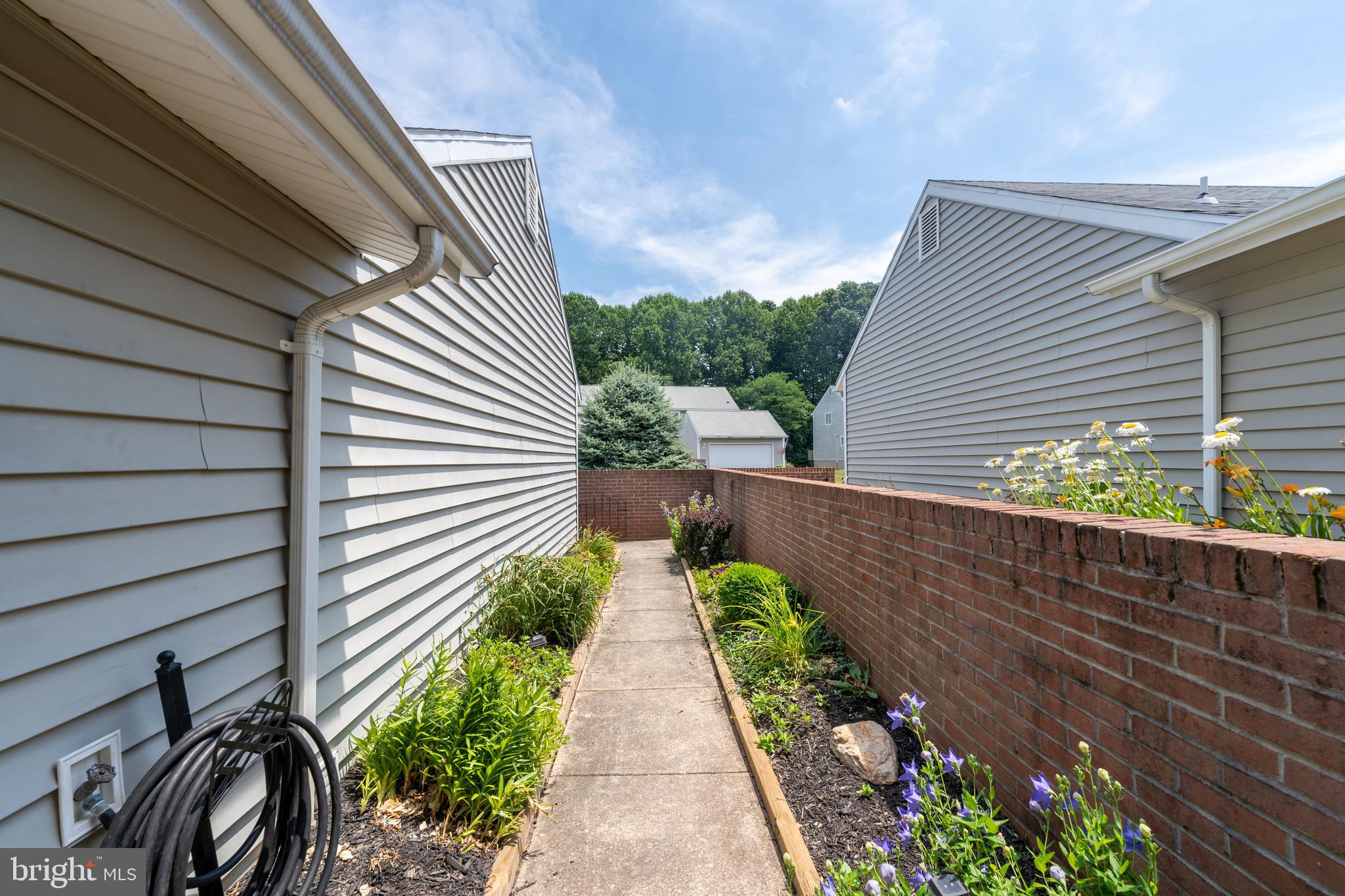 MAYS CHAPEL VILLAGE - Residential
