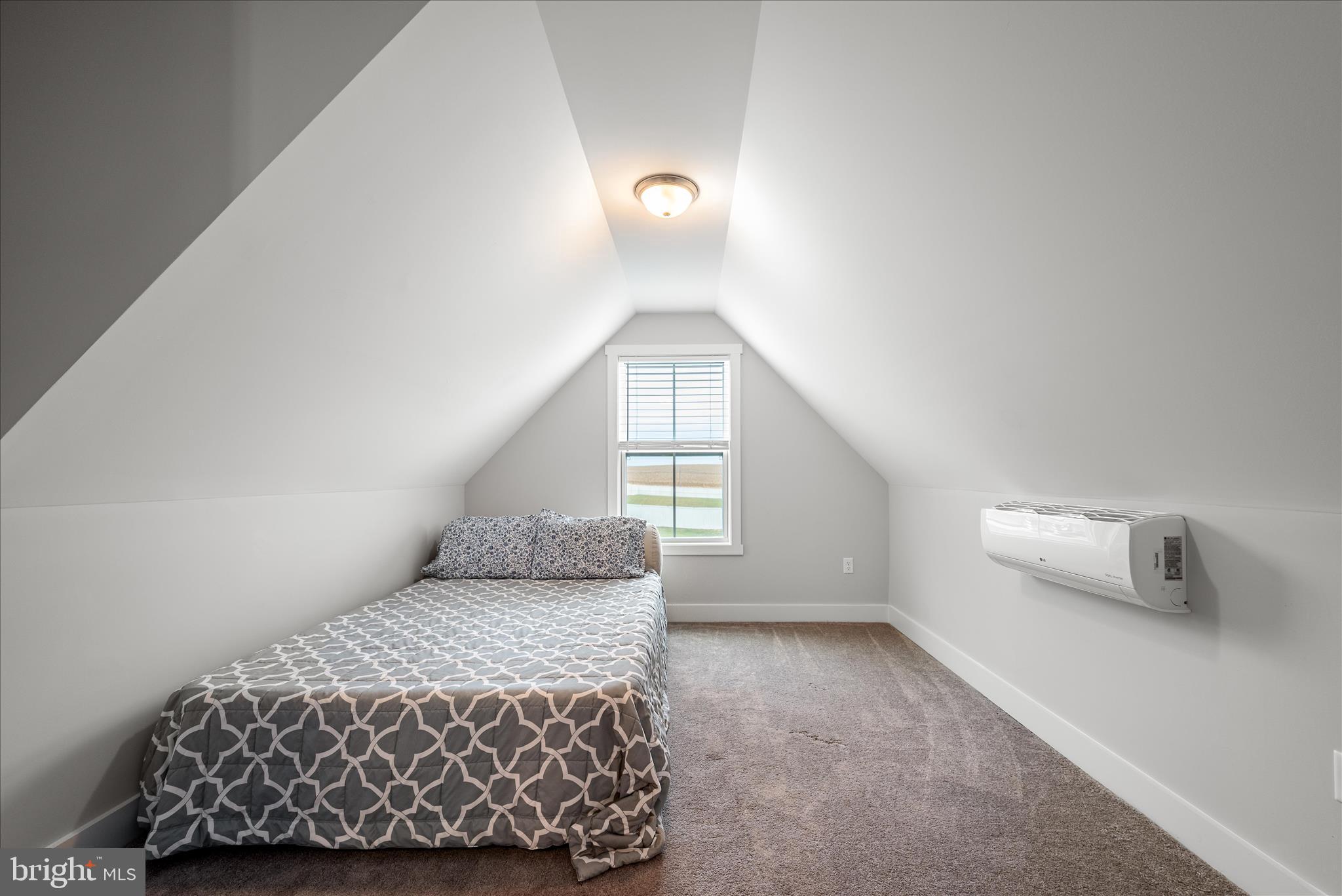 MILTON'S LANDING - Residential