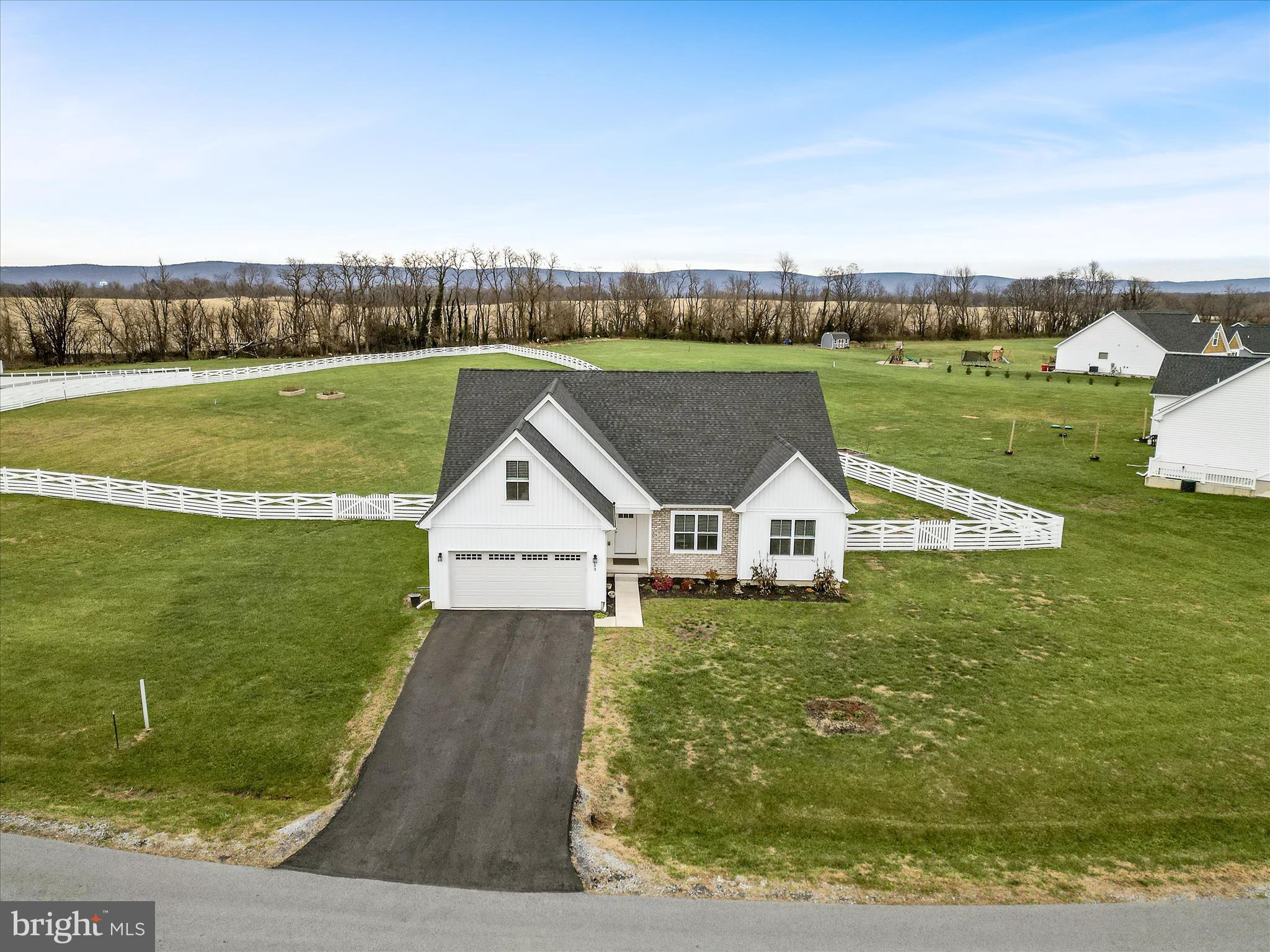 MILTON'S LANDING - Residential