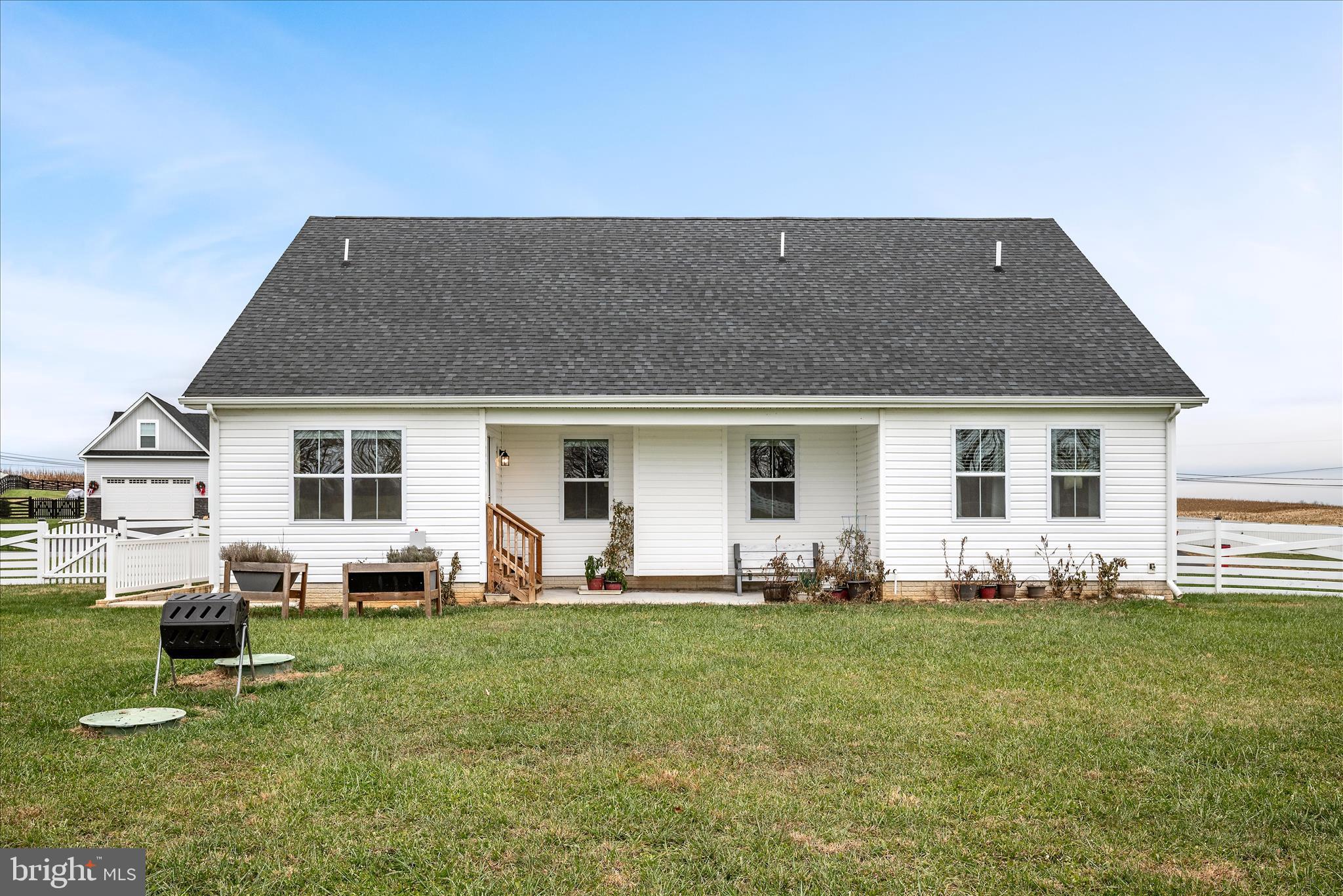 MILTON'S LANDING - Residential