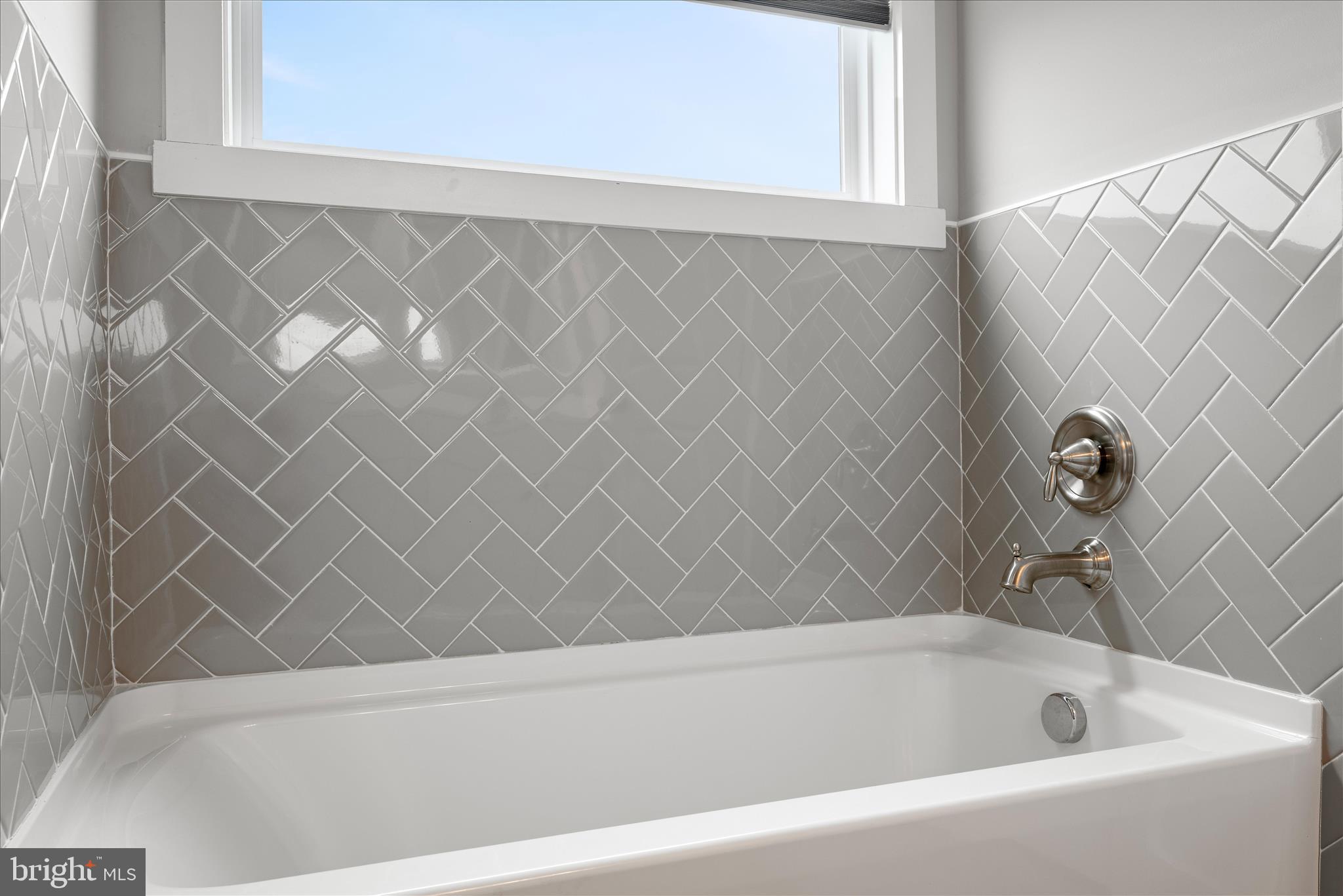 MILTON'S LANDING - Residential