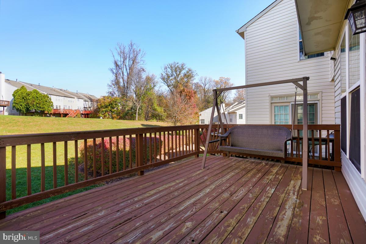 PAPILLON - Residential Lease