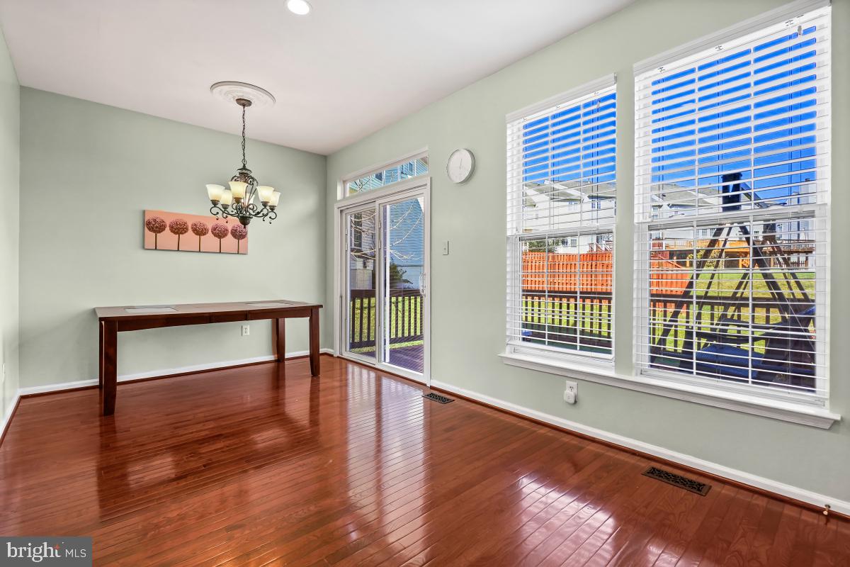 PAPILLON - Residential Lease