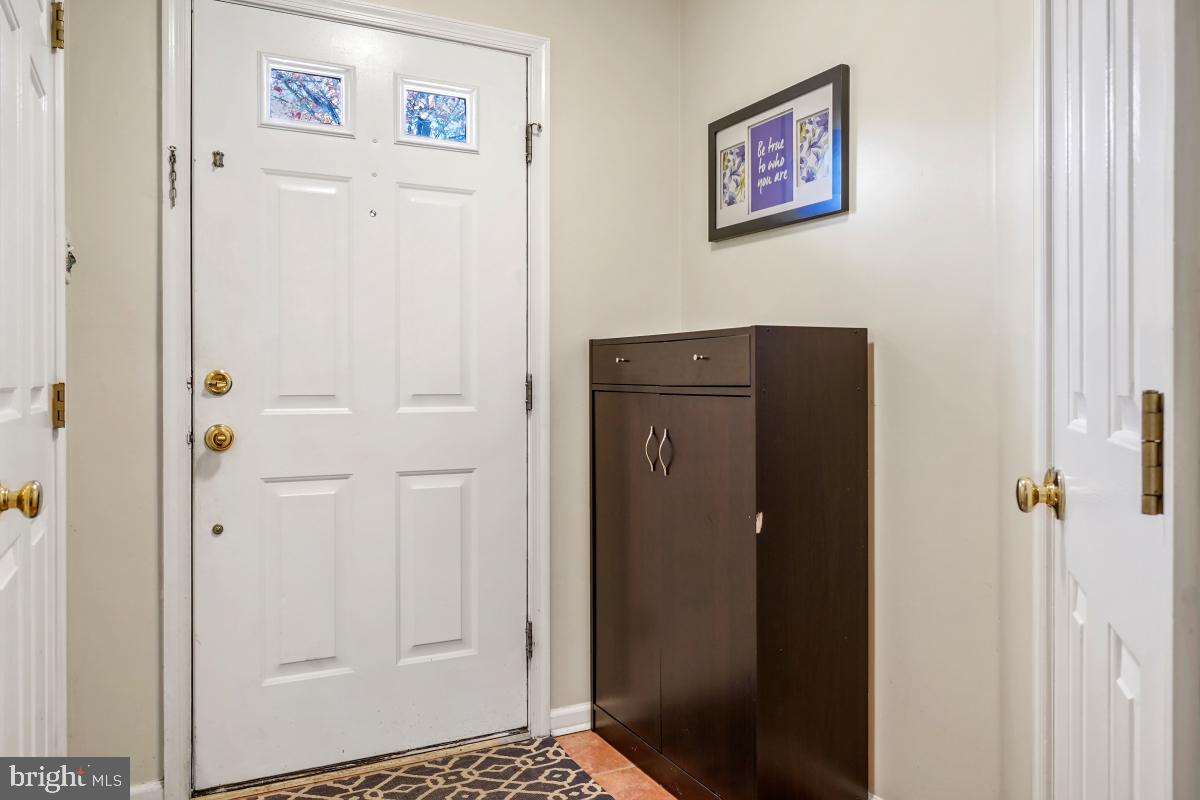 PAPILLON - Residential Lease