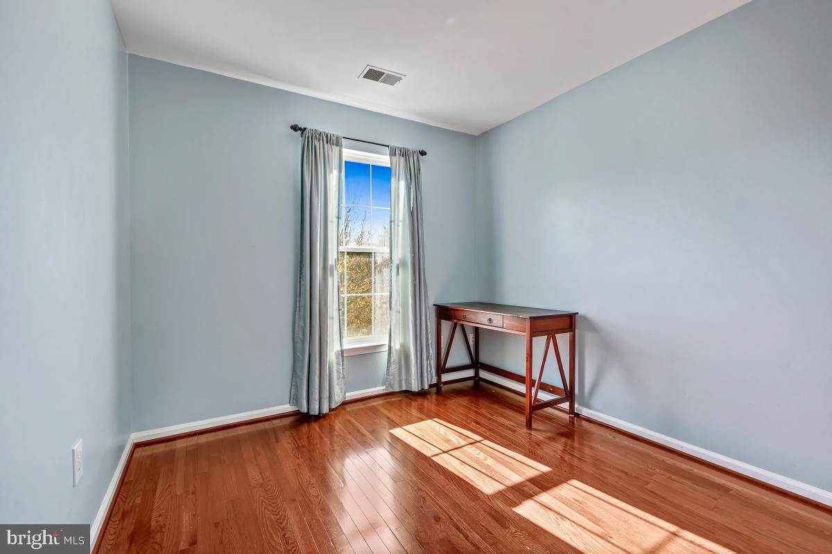 PAPILLON - Residential Lease