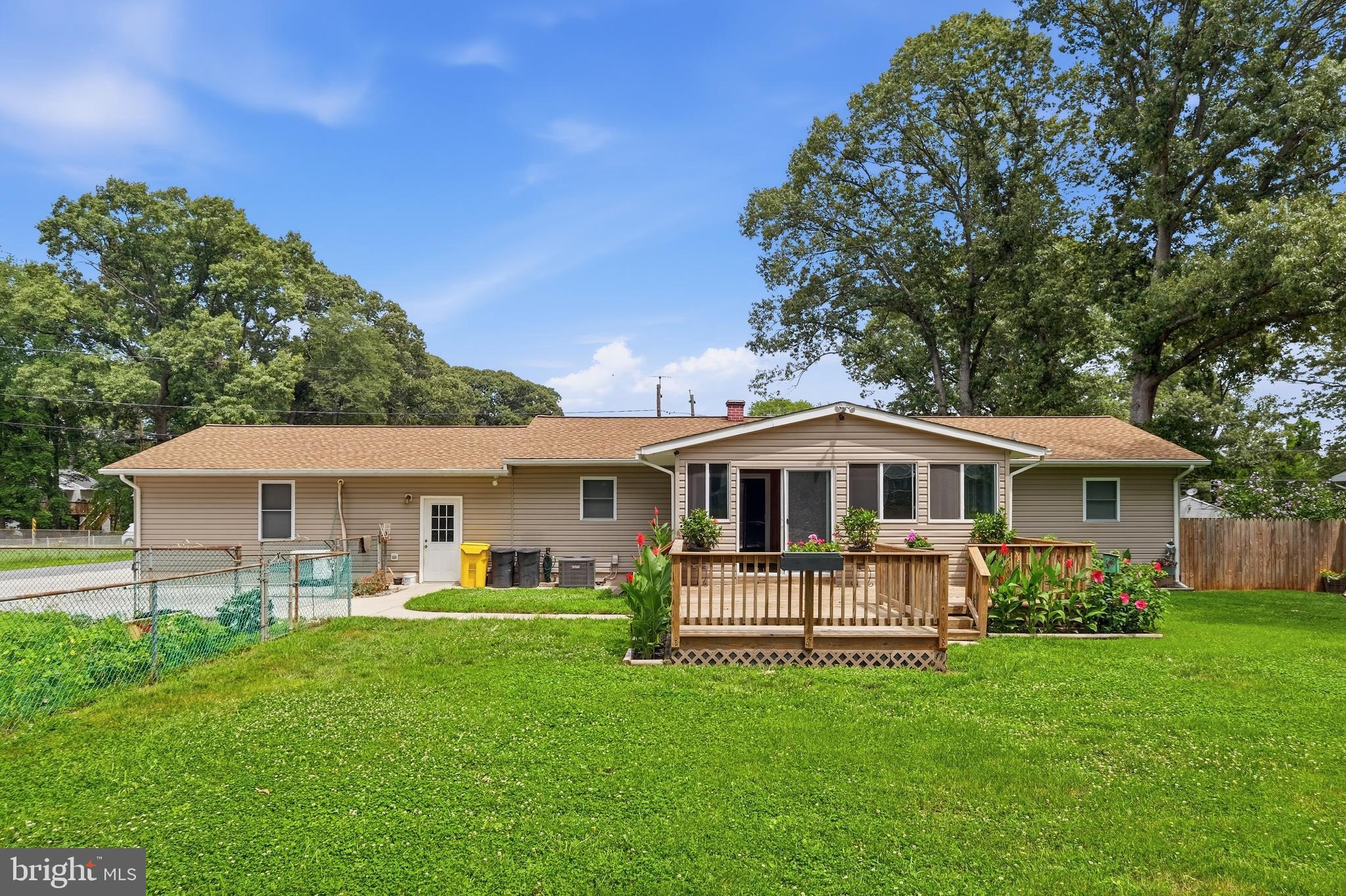 550 SUNSET KNOLL ROAD