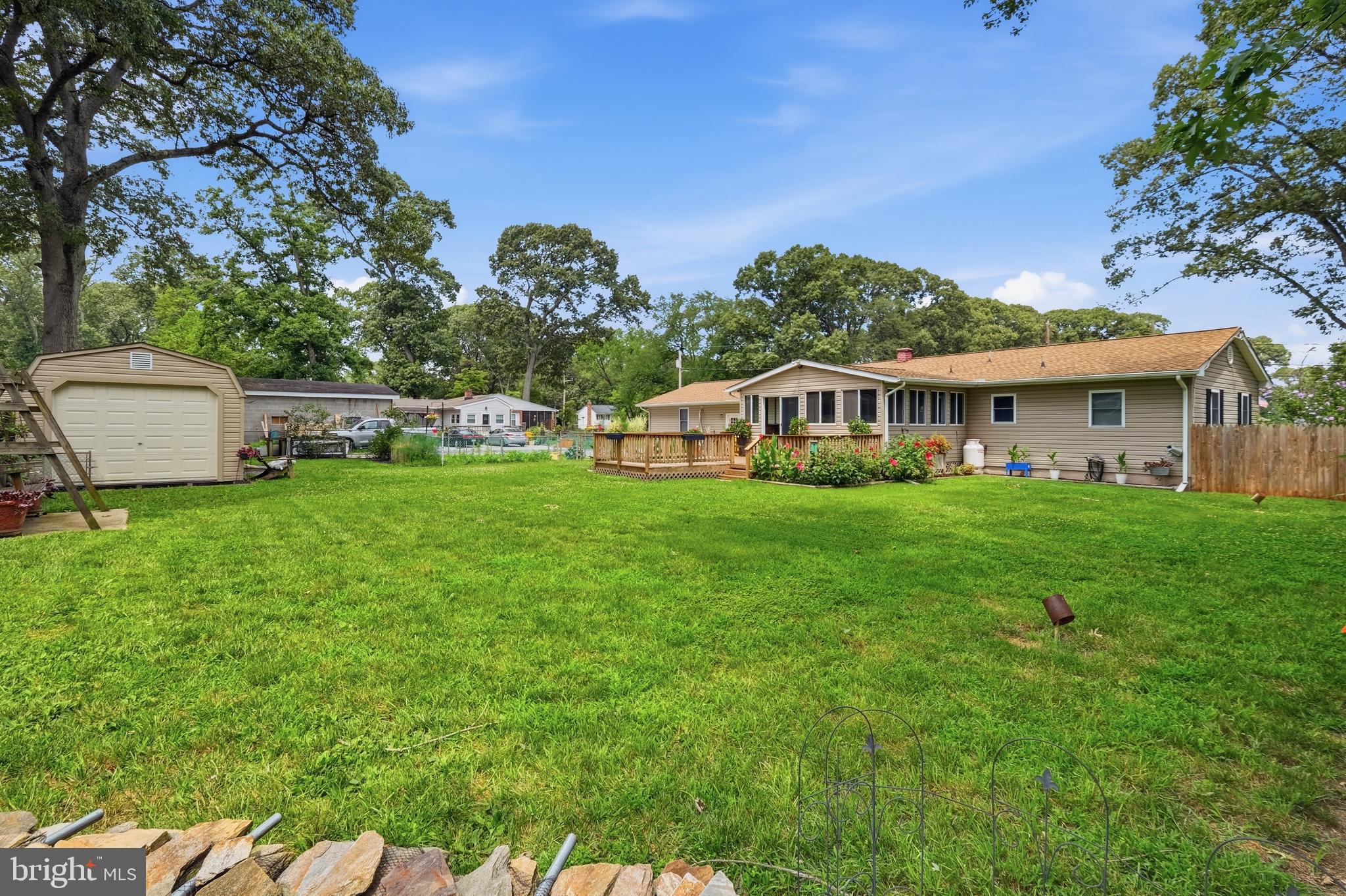 550 SUNSET KNOLL ROAD