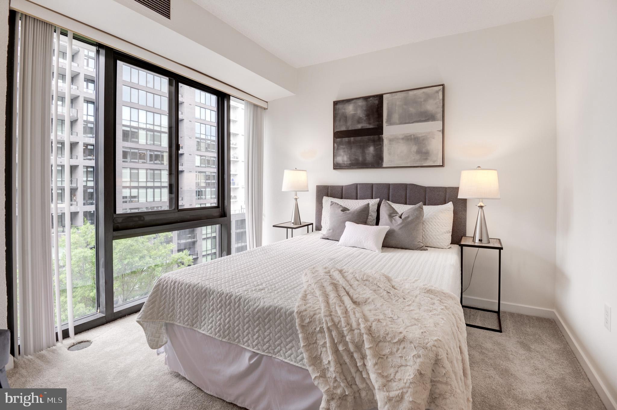 ATRIUM CONDO - Residential