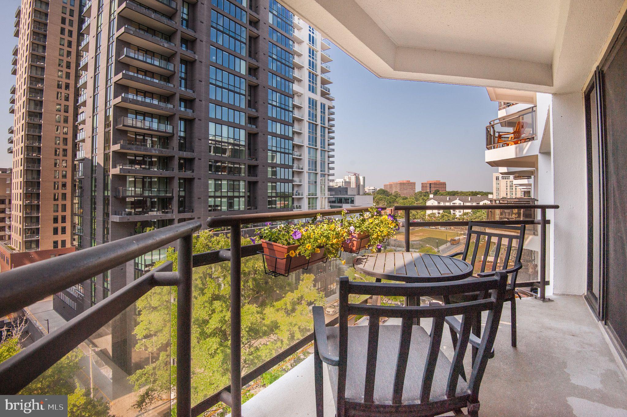 ATRIUM CONDO - Residential