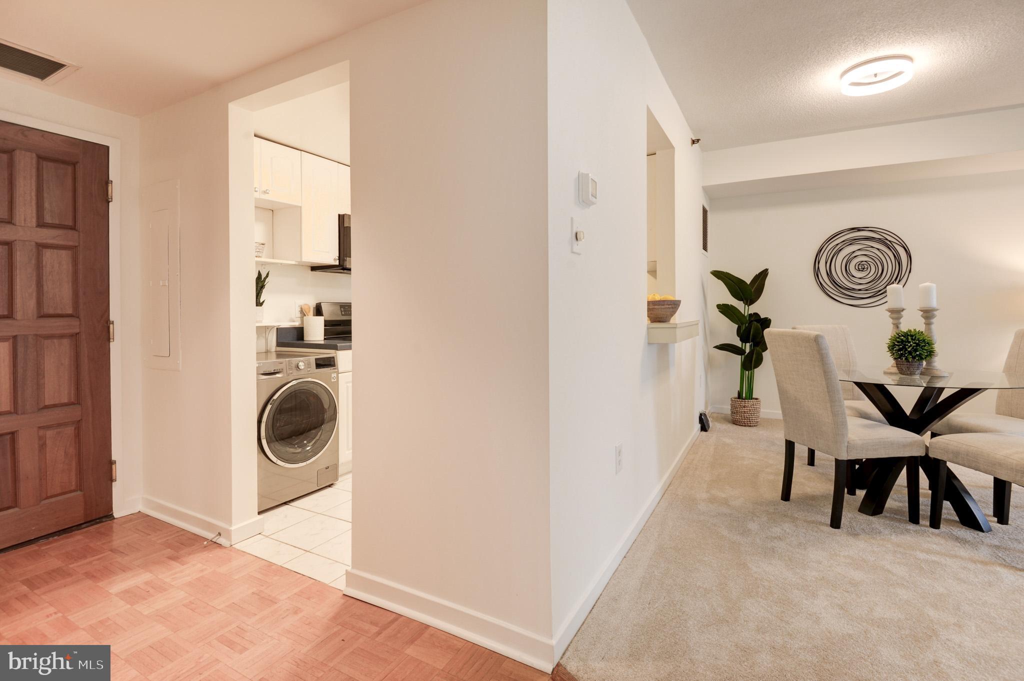 ATRIUM CONDO - Residential