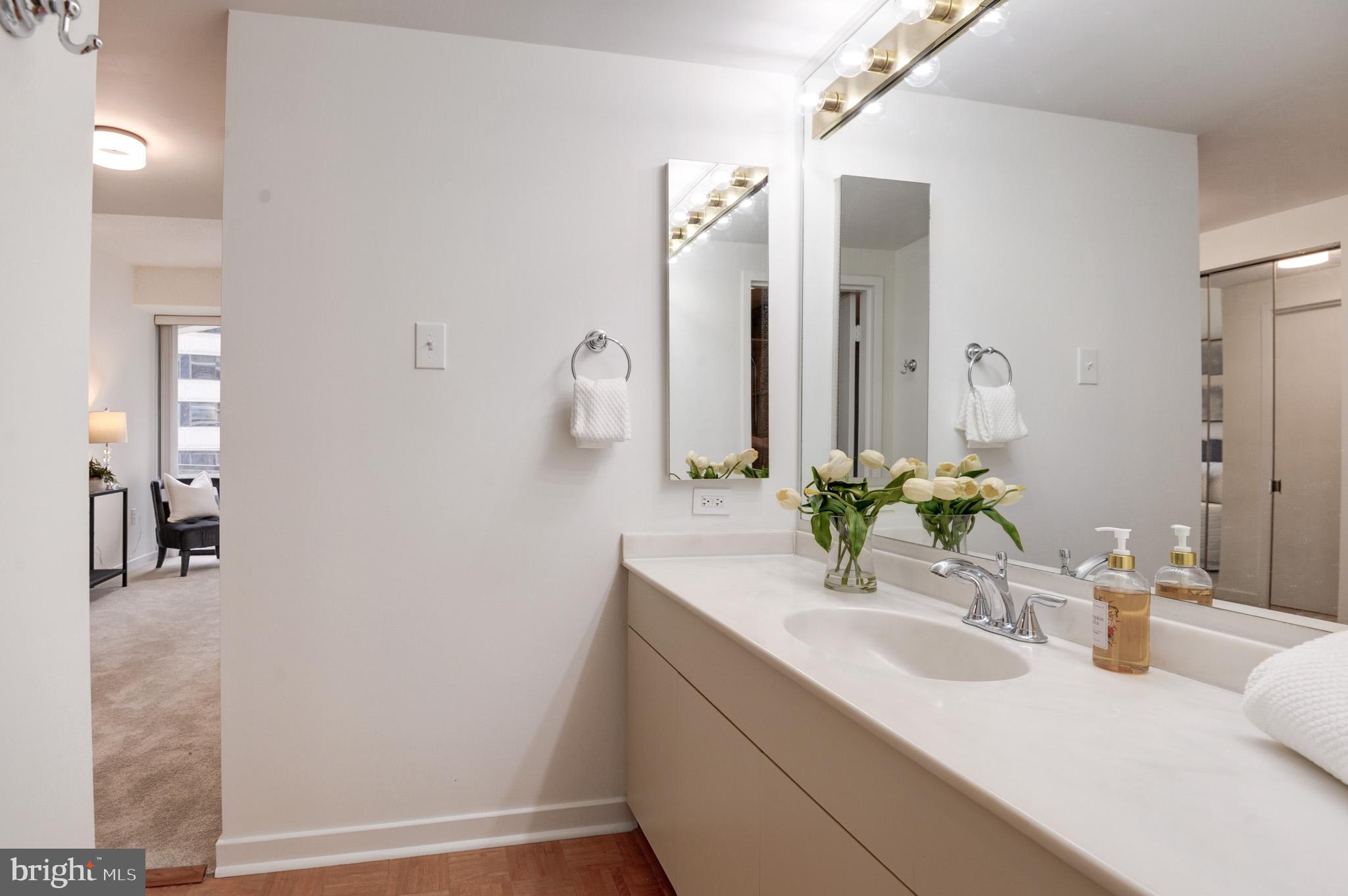 ATRIUM CONDO - Residential