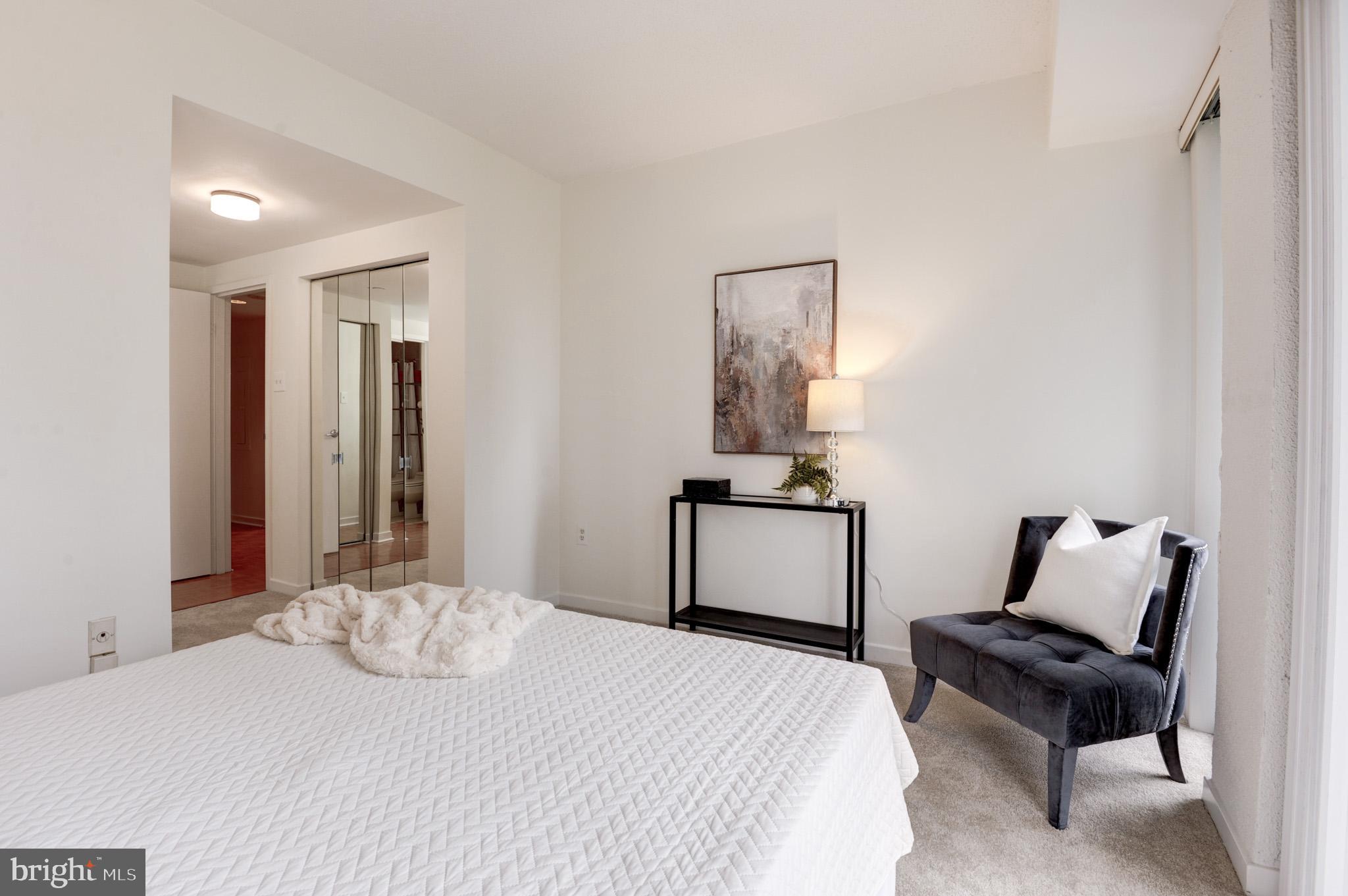 ATRIUM CONDO - Residential