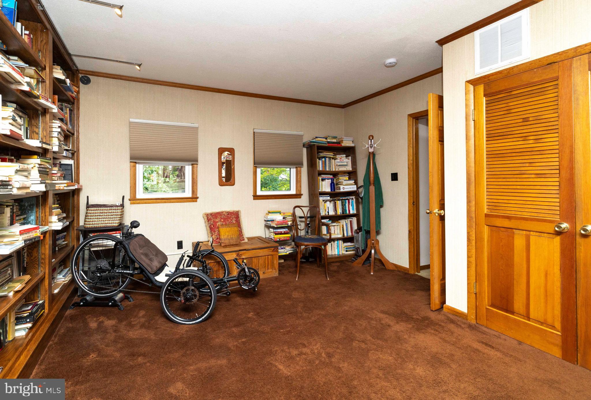 HUNTINGDON VALLEY - Residential