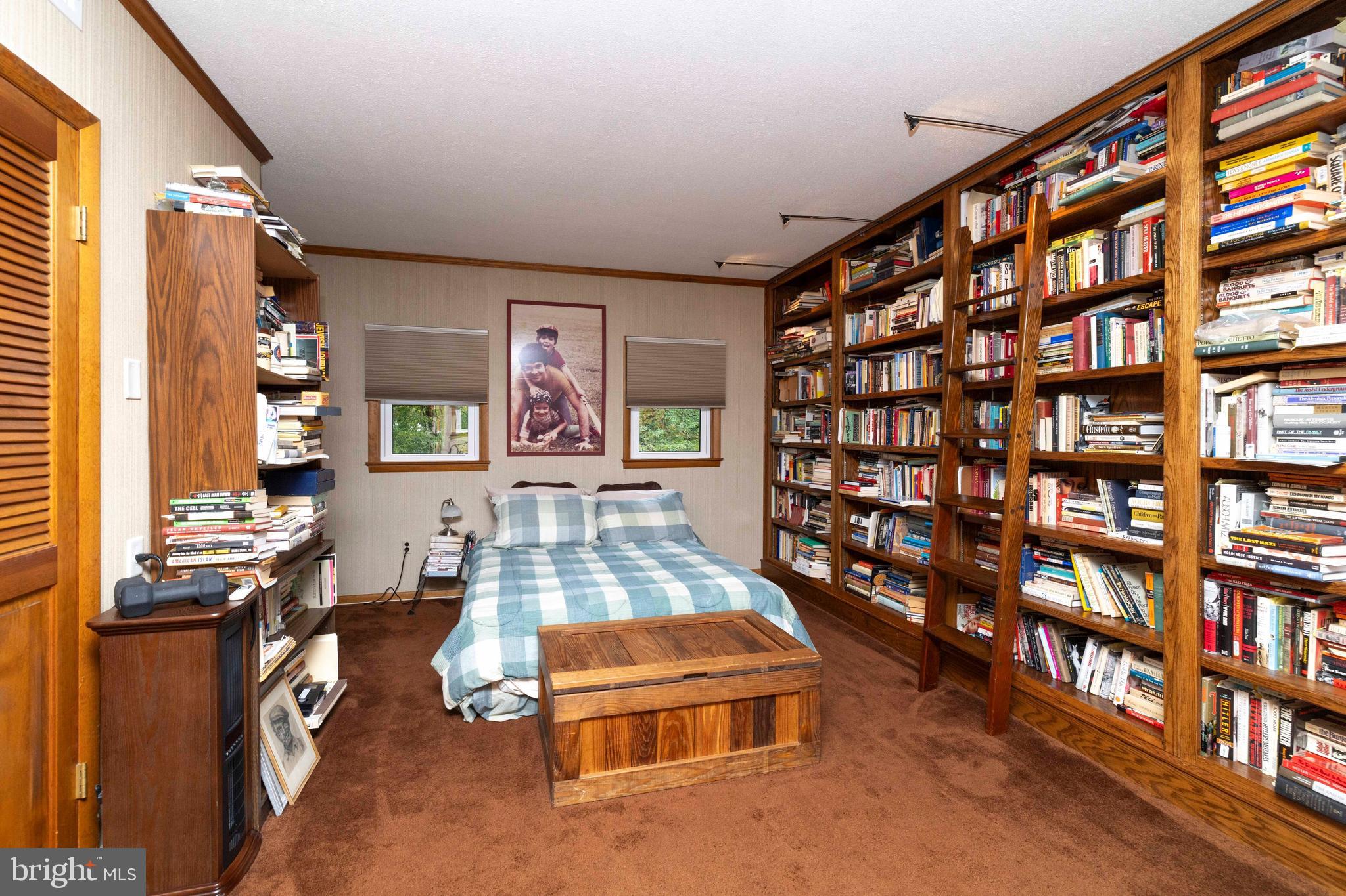 HUNTINGDON VALLEY - Residential